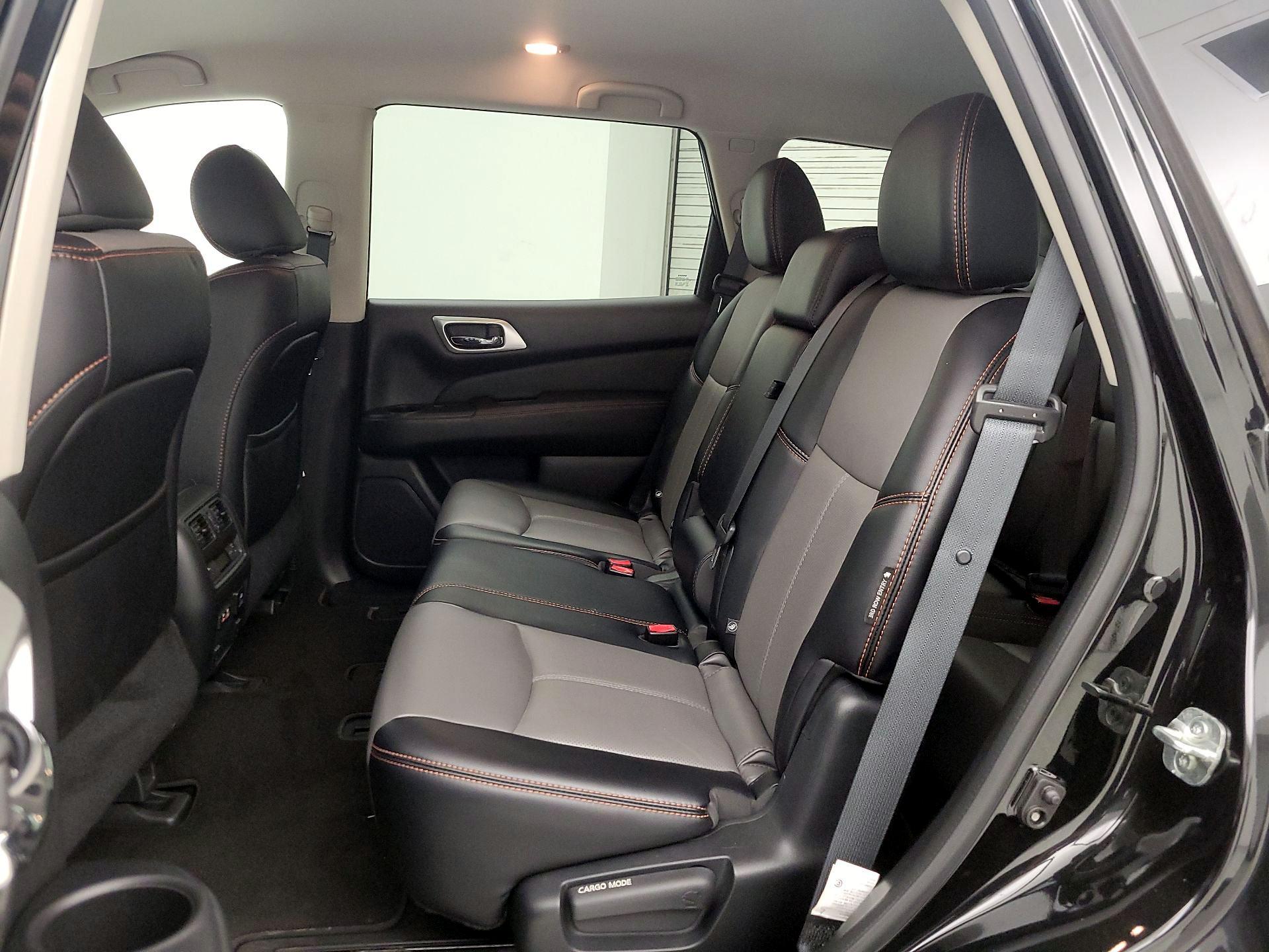 Thumbnail: 2019 Nissan Pathfinder - 19