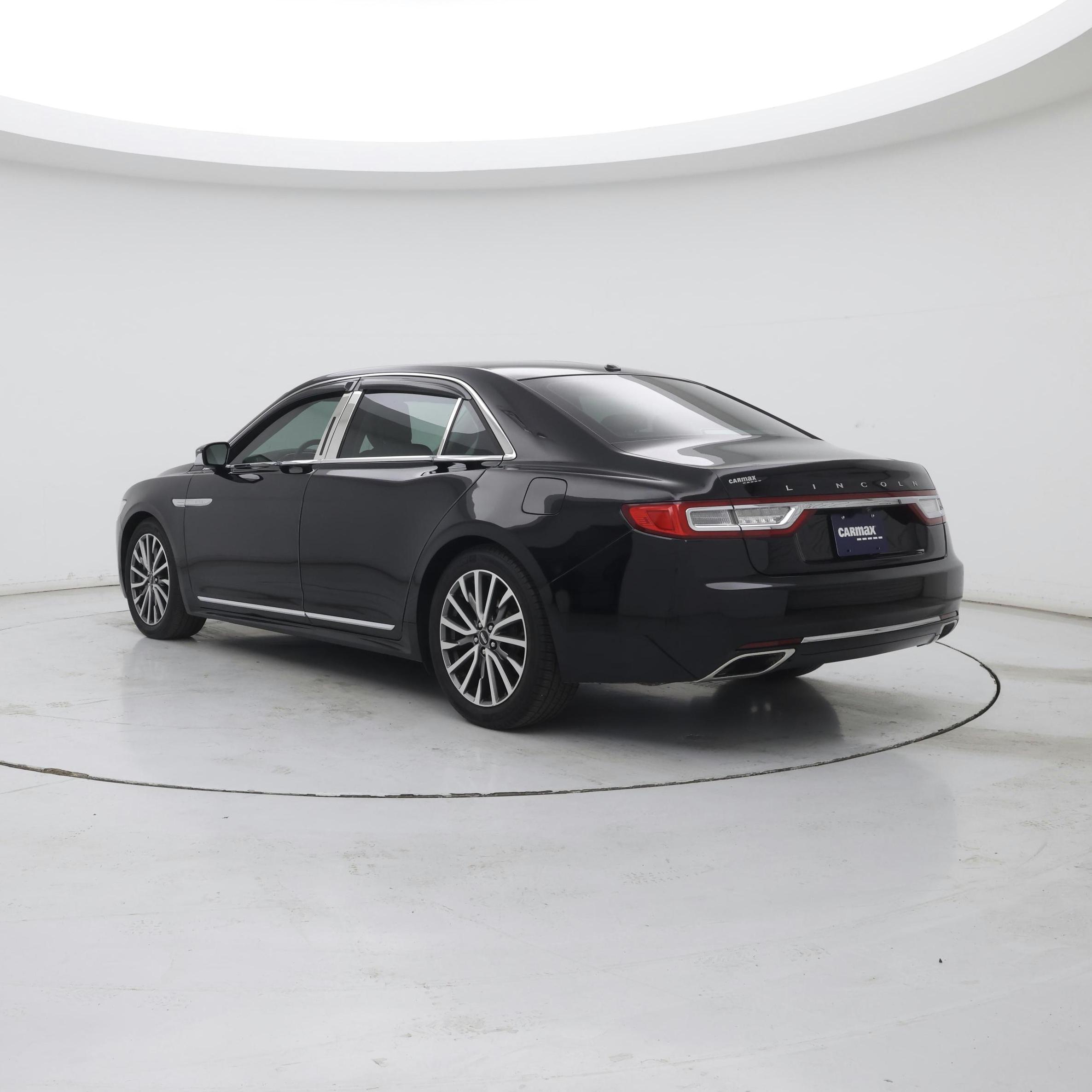 Thumbnail: 2017 Lincoln Continental - 2