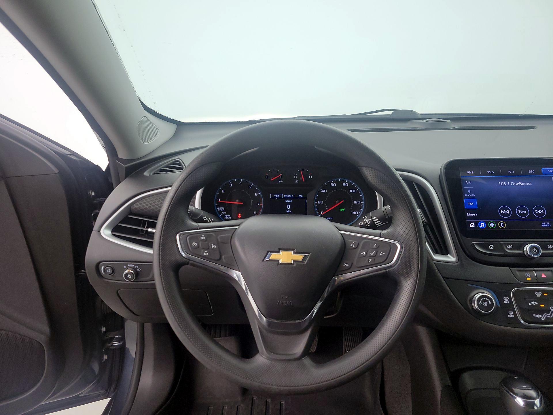 Thumbnail: 2020 Chevrolet Malibu - 10