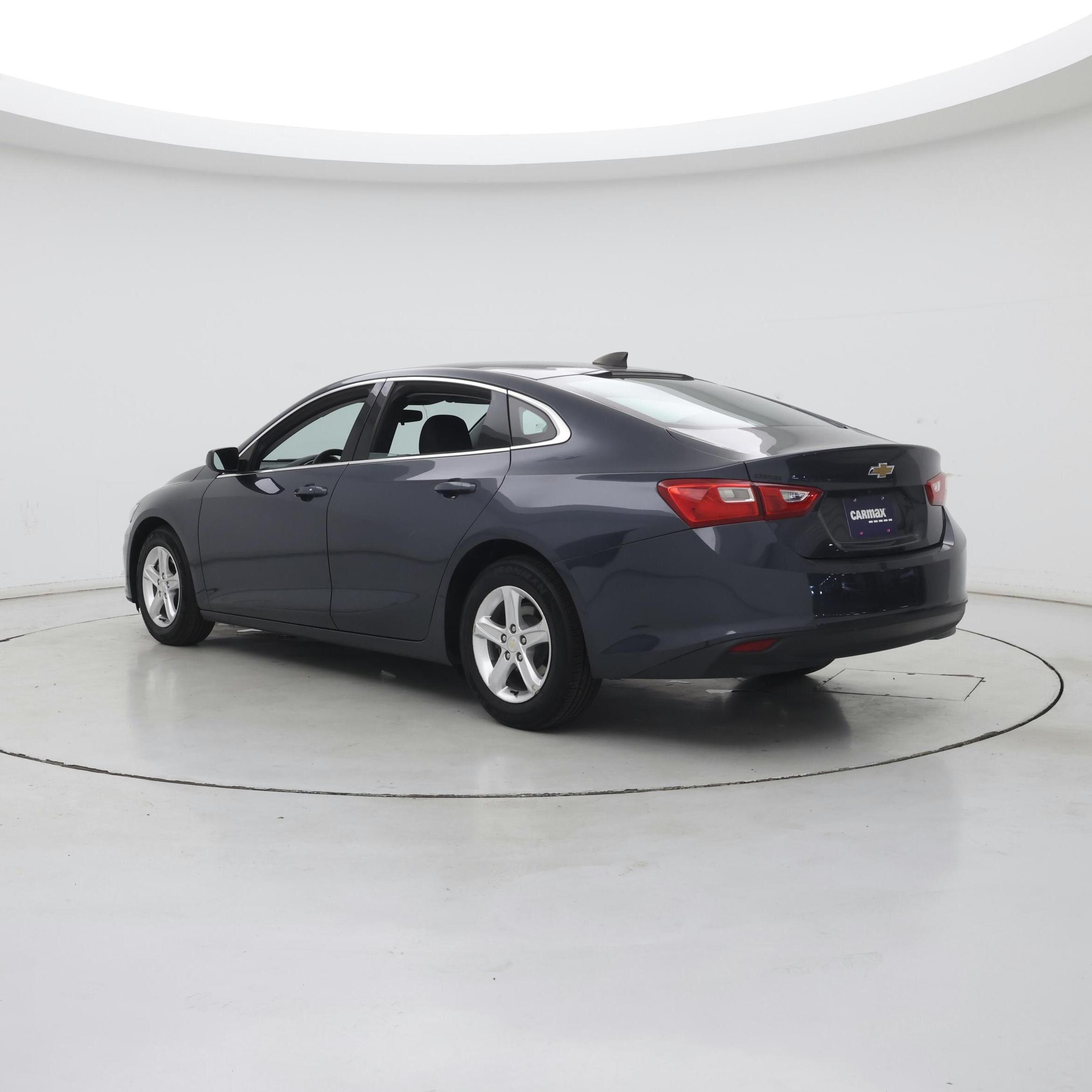 Thumbnail: 2020 Chevrolet Malibu - 2