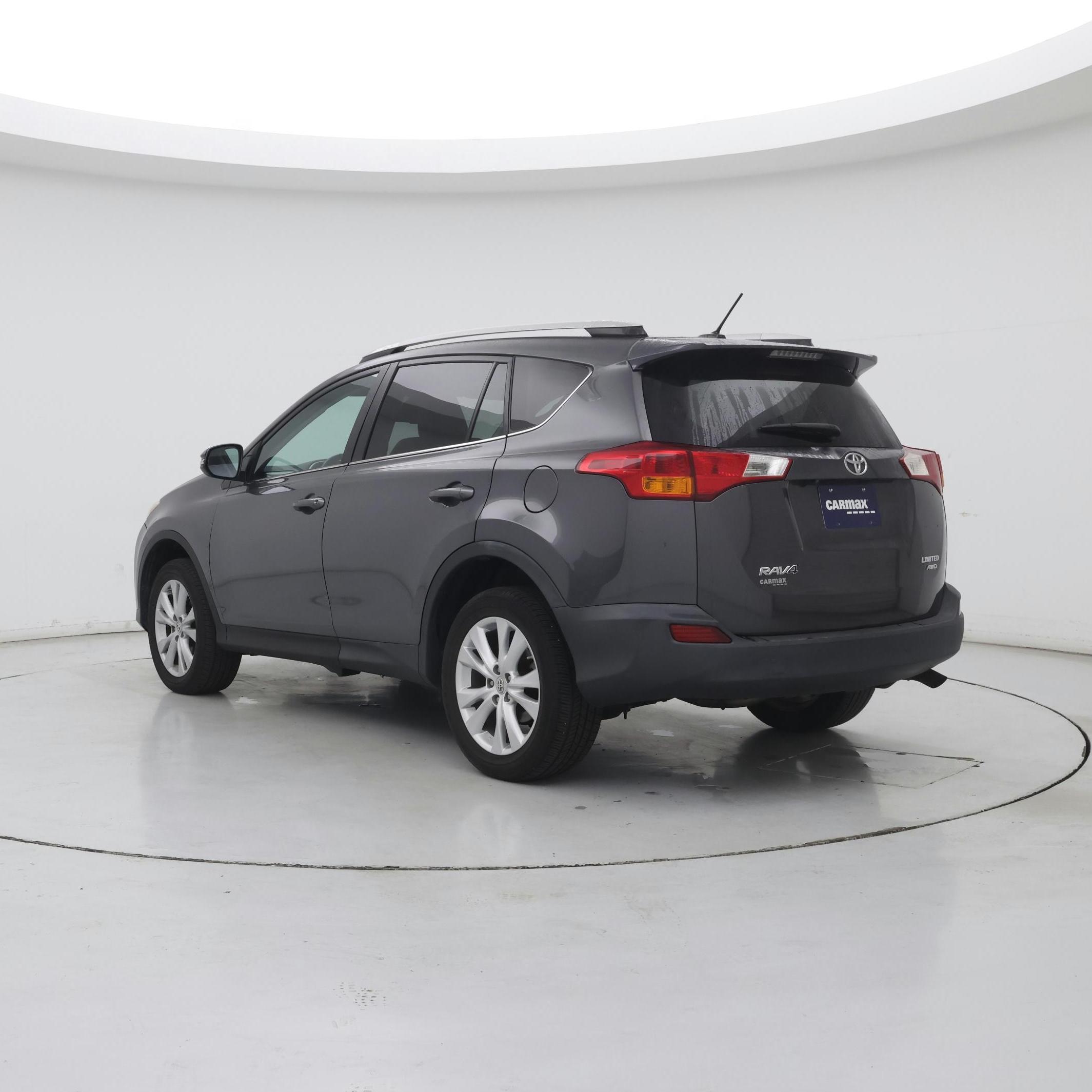 Thumbnail: 2015 Toyota RAV4 - 2