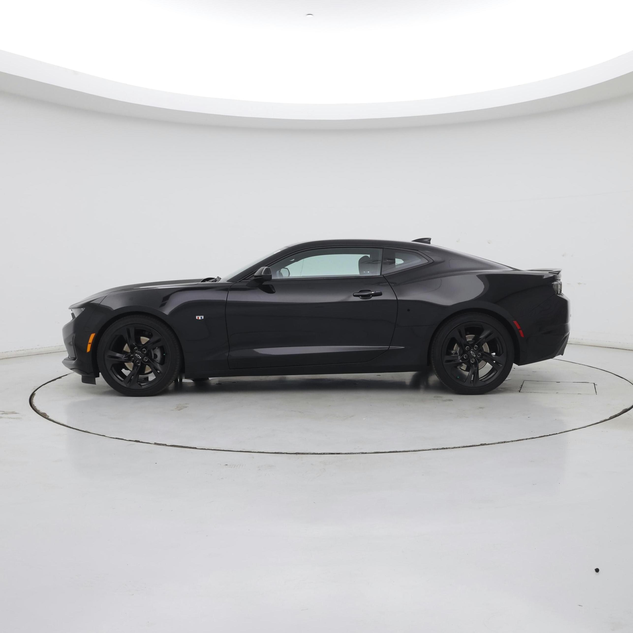 Thumbnail: 2023 Chevrolet Camaro - 3