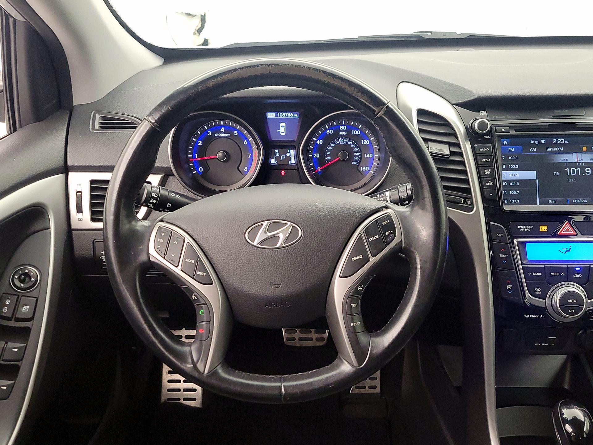 Thumbnail: 2016 Hyundai Elantra - 10