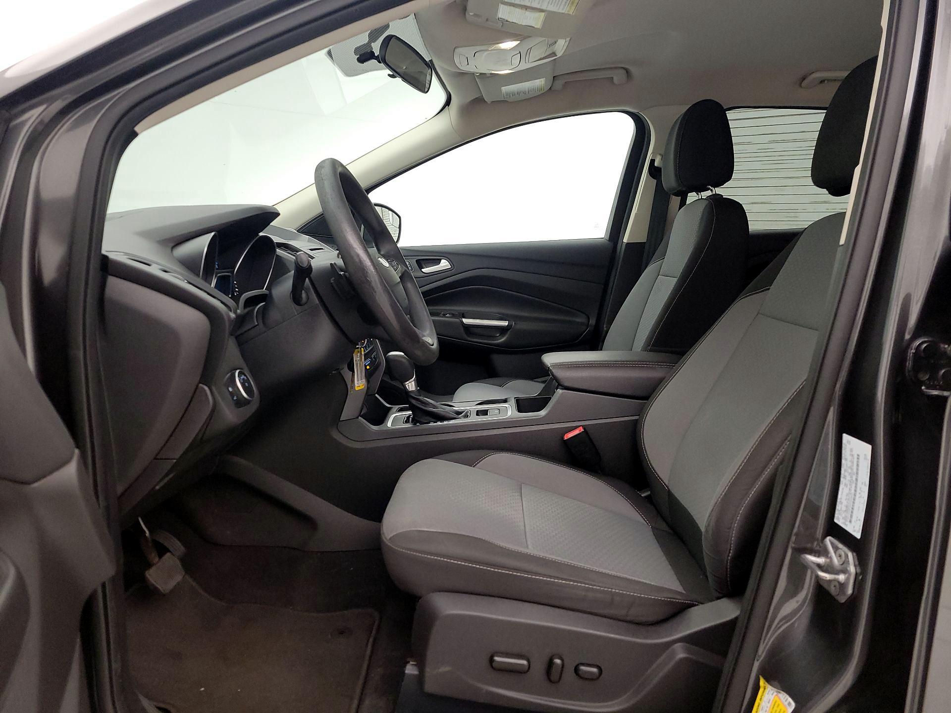 Thumbnail: 2017 Ford Escape - 11