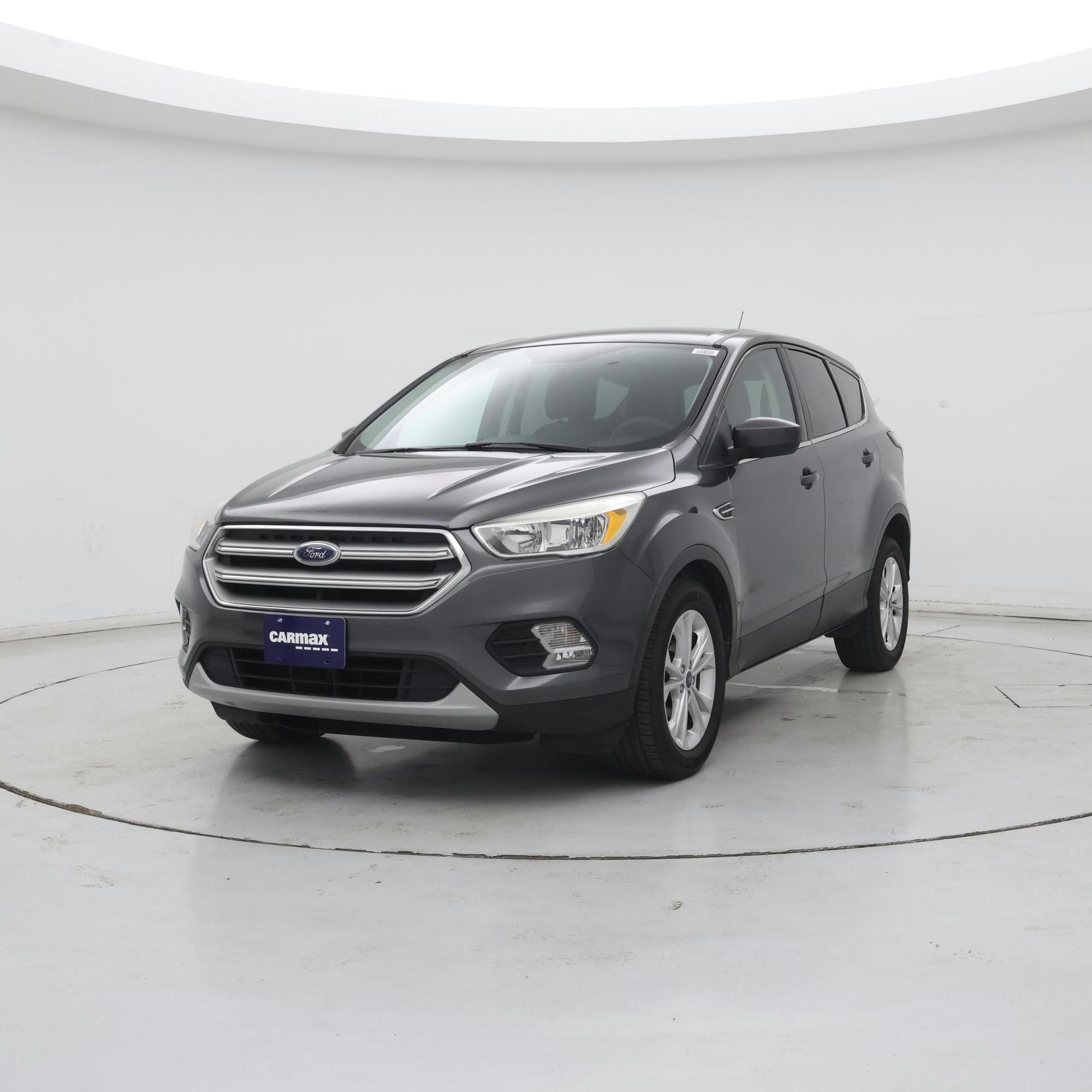 Thumbnail: 2017 Ford Escape - 4