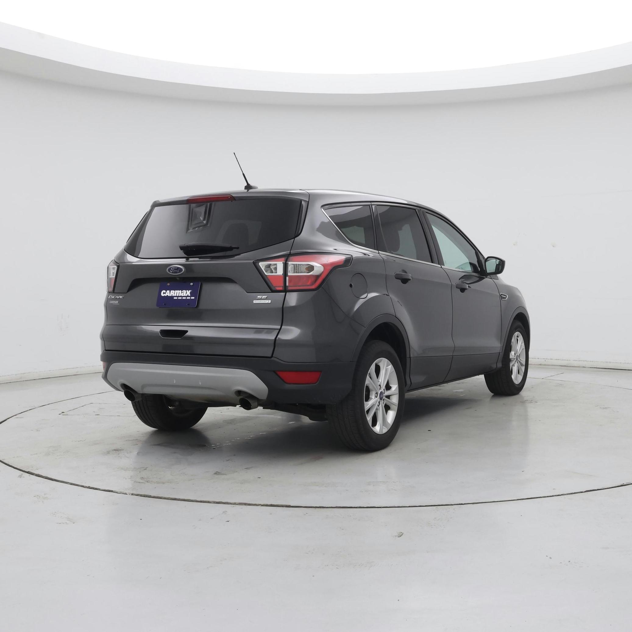 Thumbnail: 2017 Ford Escape - 8