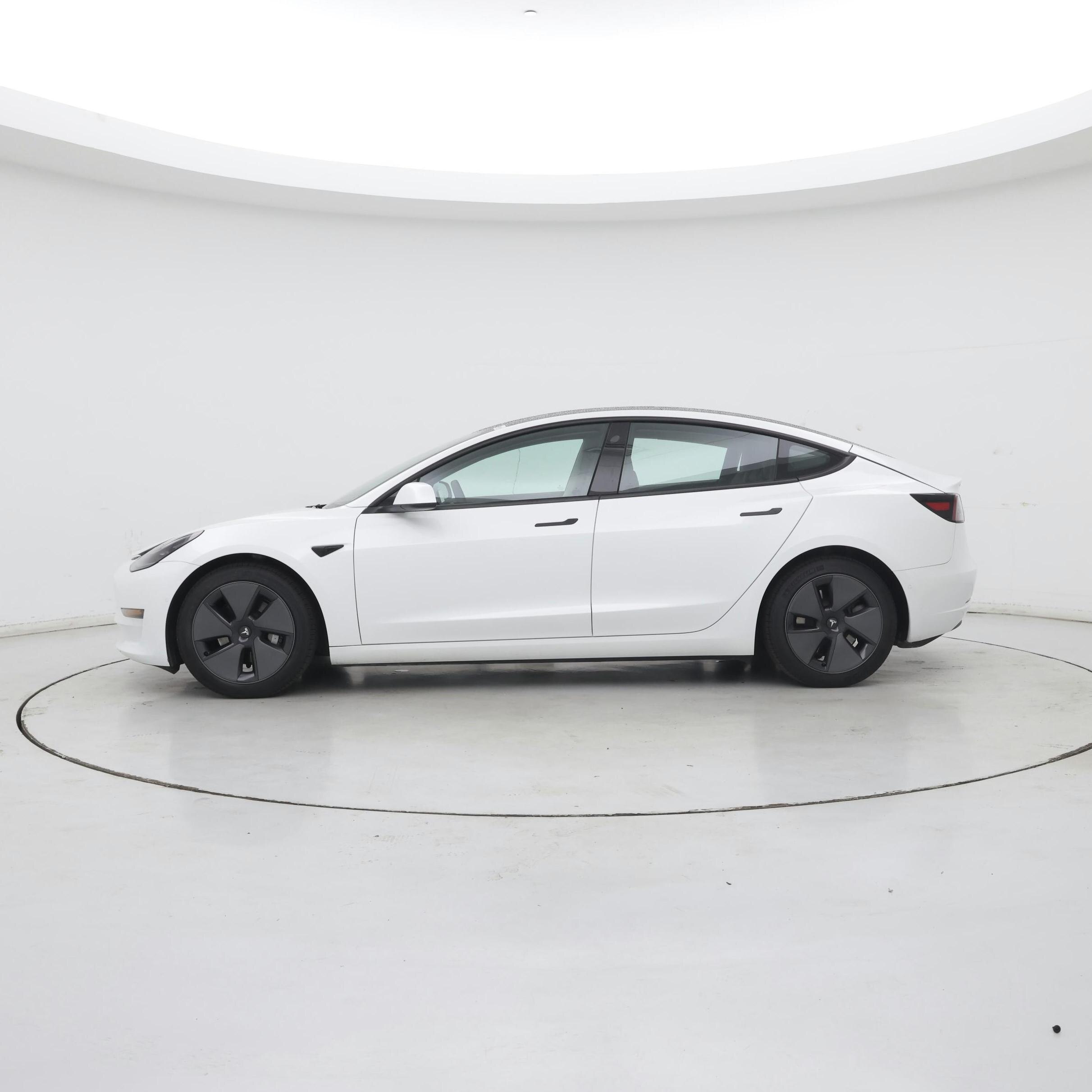 Thumbnail: 2021 Tesla Model 3 - 3