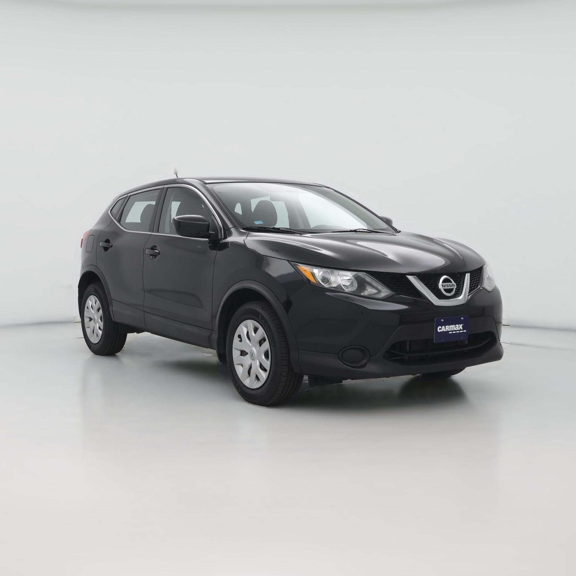 Thumbnail: 2018 Nissan Rogue Sport - 1