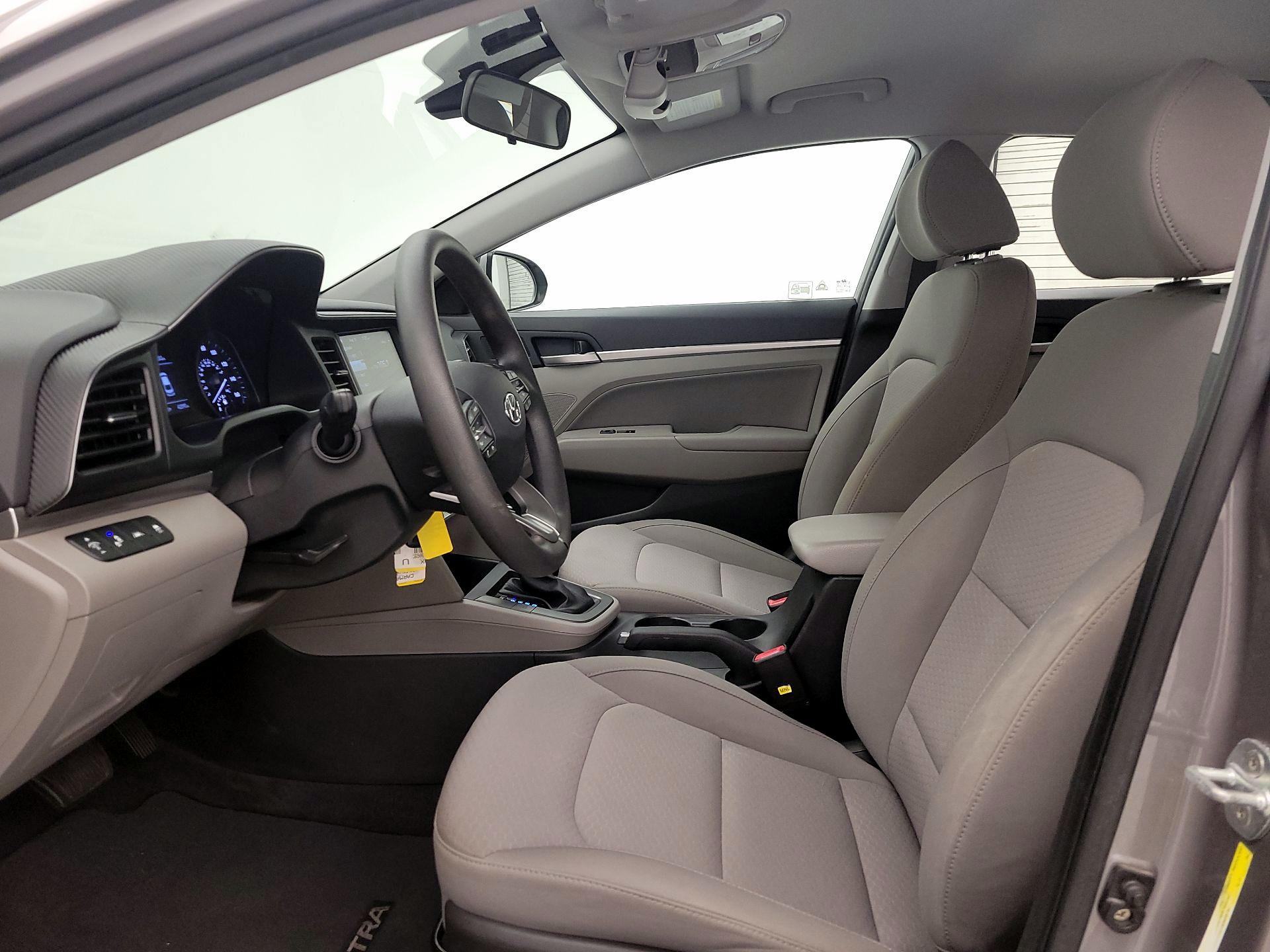 Thumbnail: 2020 Hyundai Elantra - 11