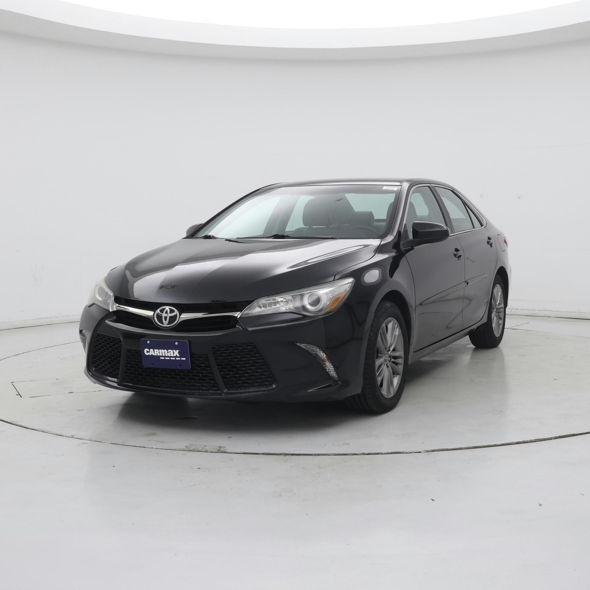 Thumbnail: 2016 Toyota Camry - 4