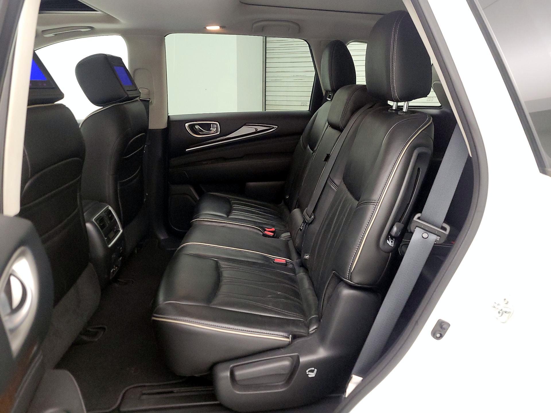 Thumbnail: 2016 INFINITI QX60 - 20