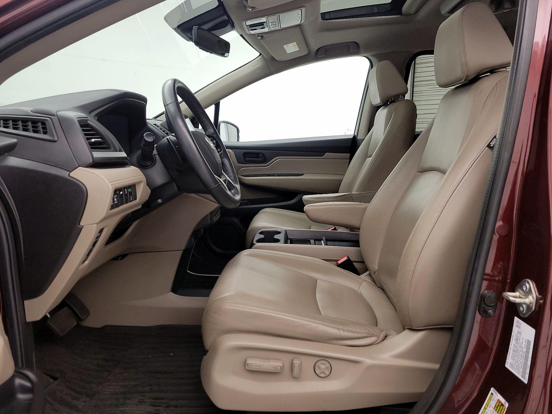 Thumbnail: 2020 Honda Odyssey - 11
