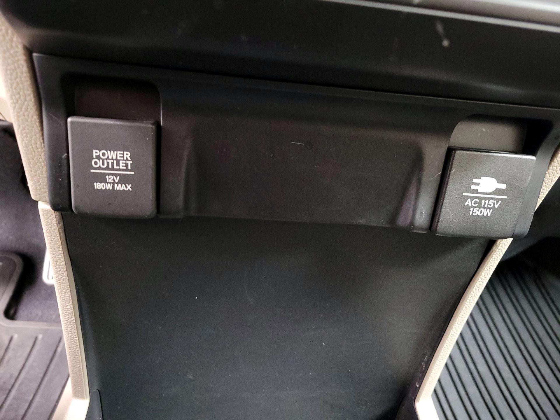 Thumbnail: 2020 Honda Odyssey - 19