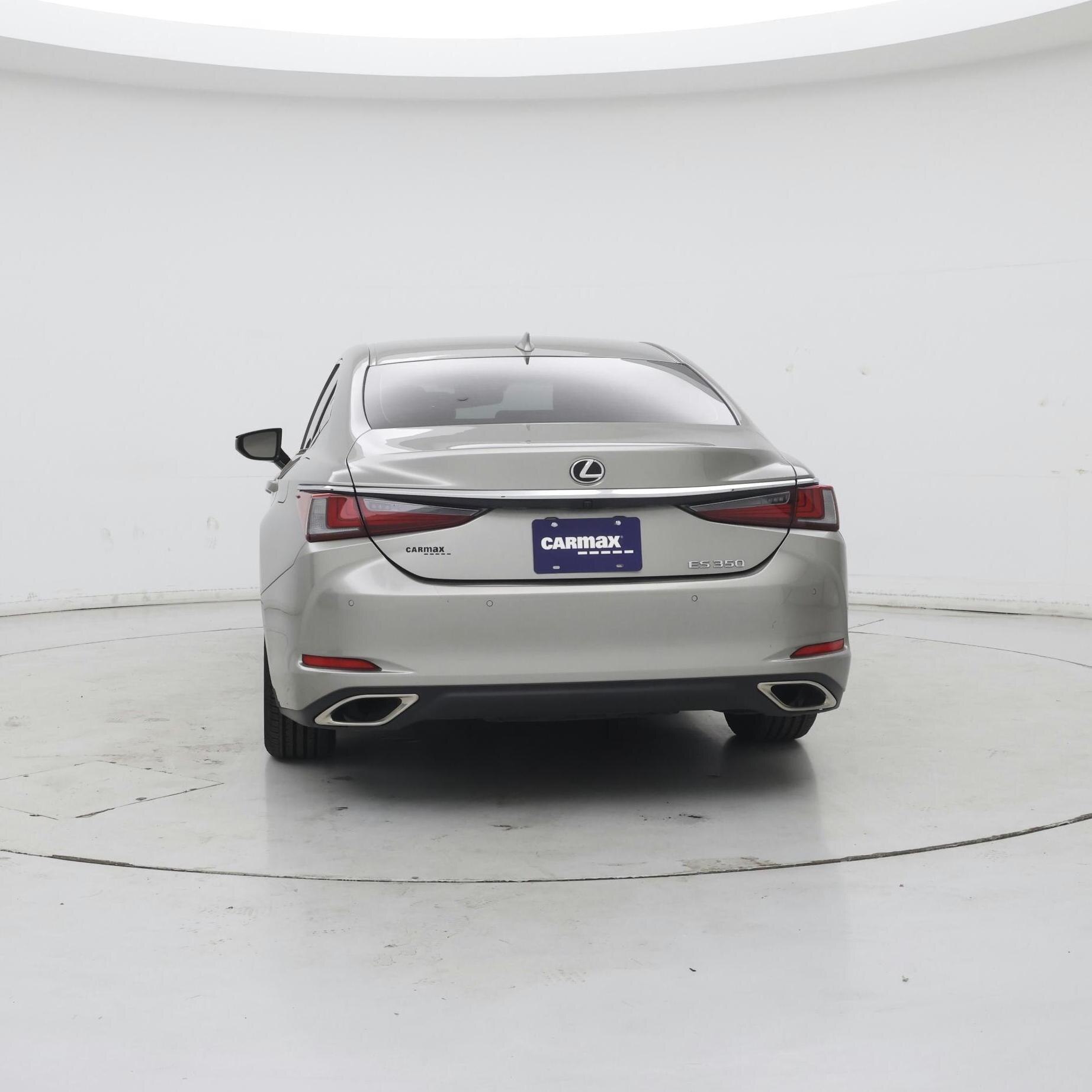Thumbnail: 2020 Lexus ES - 6