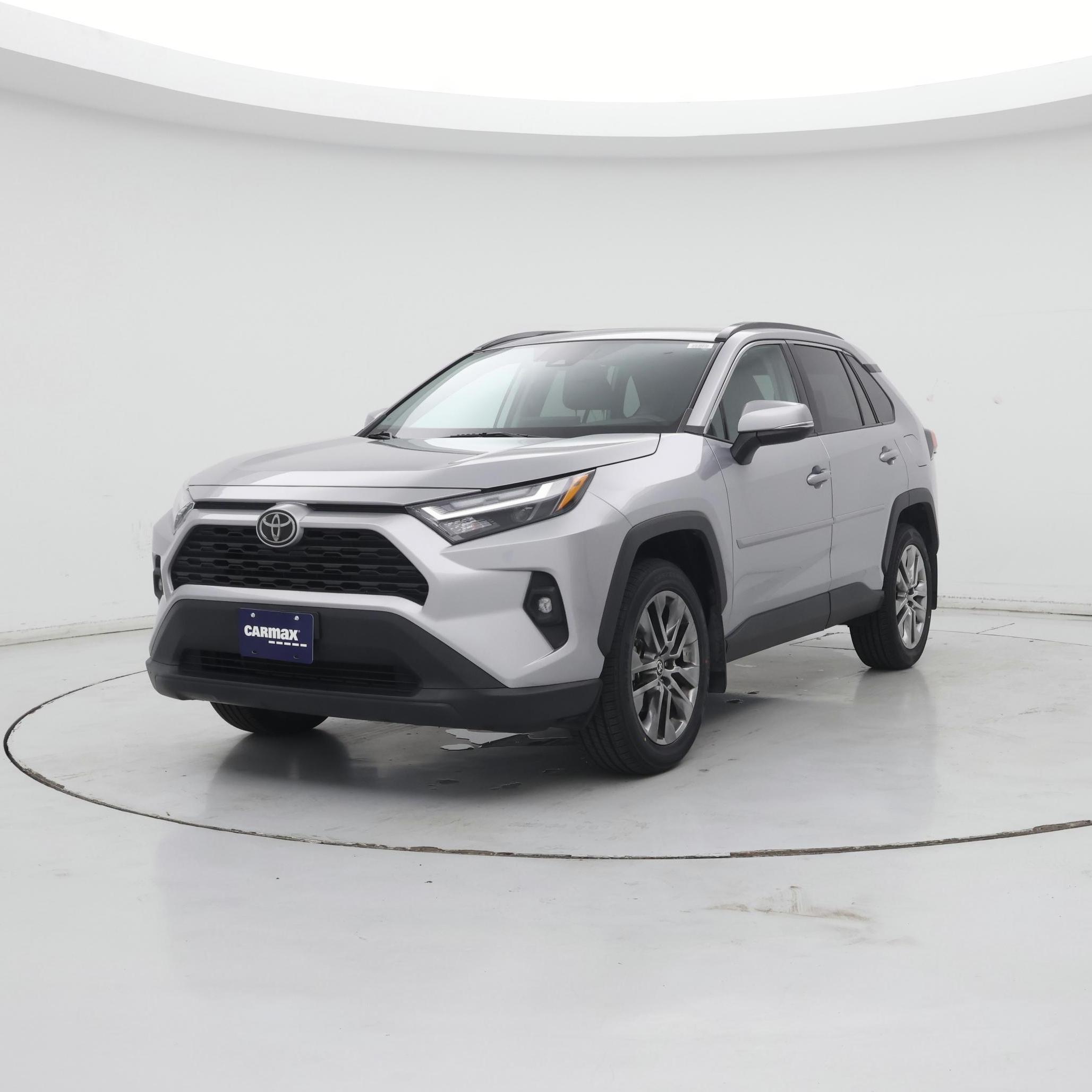 Thumbnail: 2022 Toyota RAV4 - 4