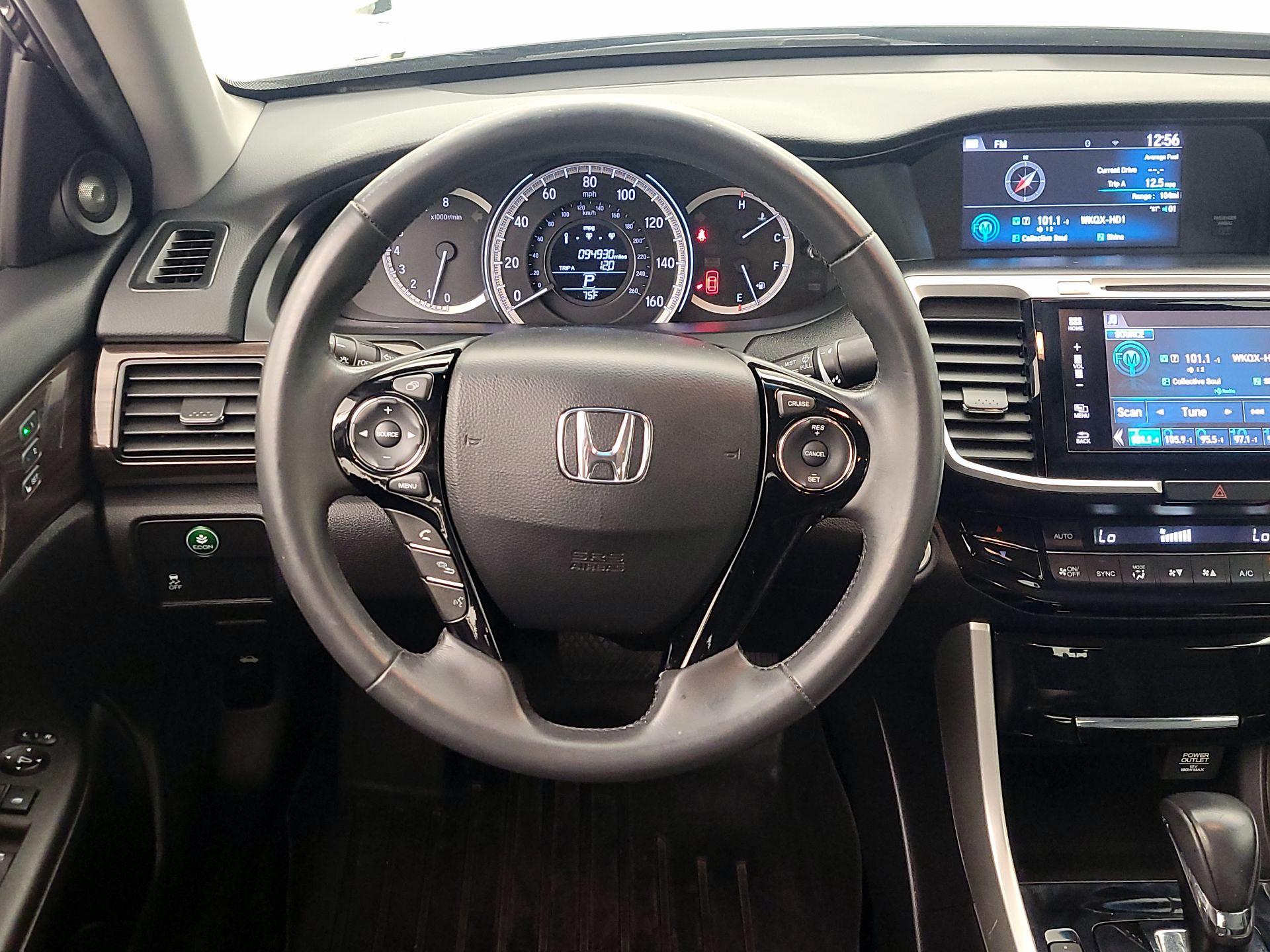 Thumbnail: 2017 Honda Accord - 10