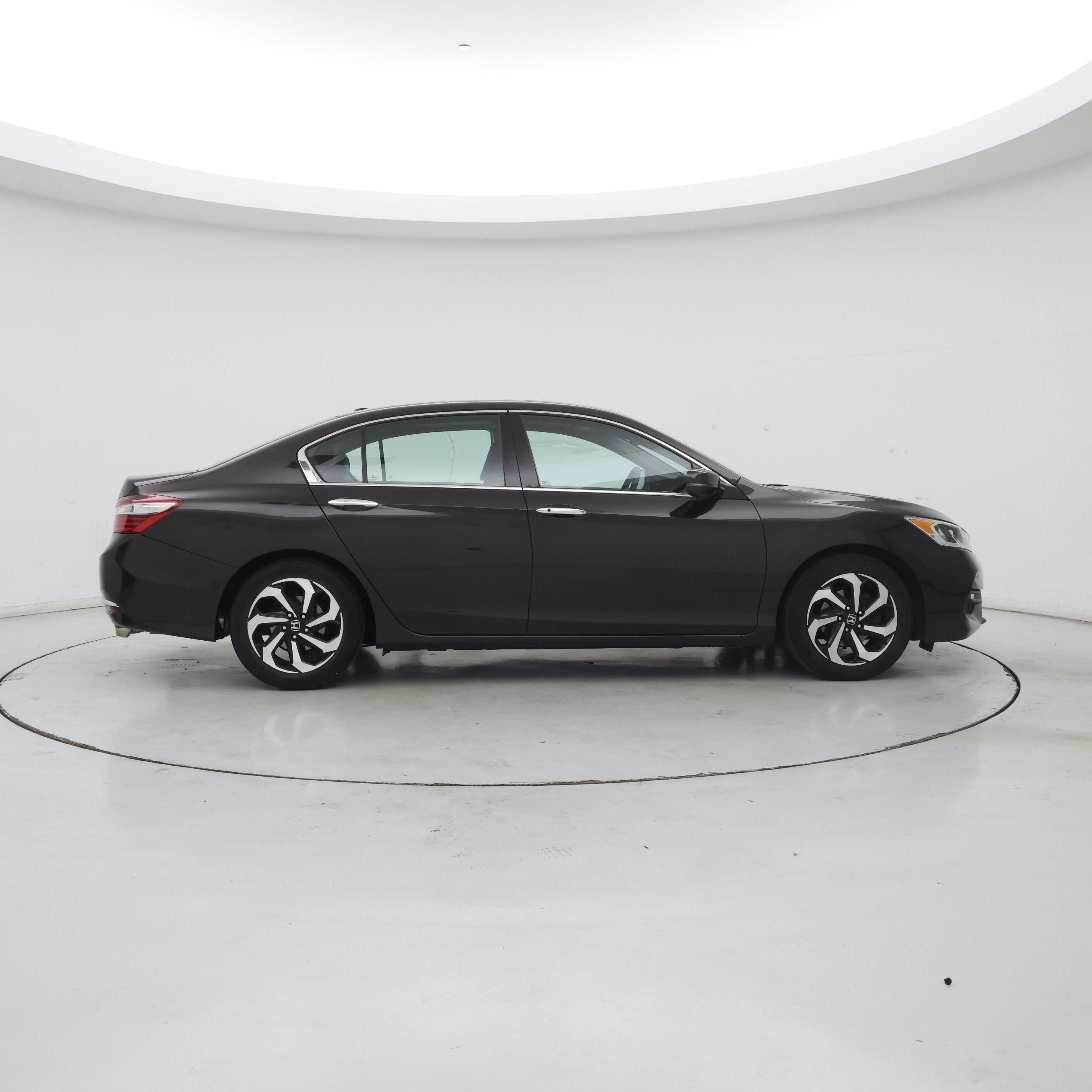 Thumbnail: 2017 Honda Accord - 7