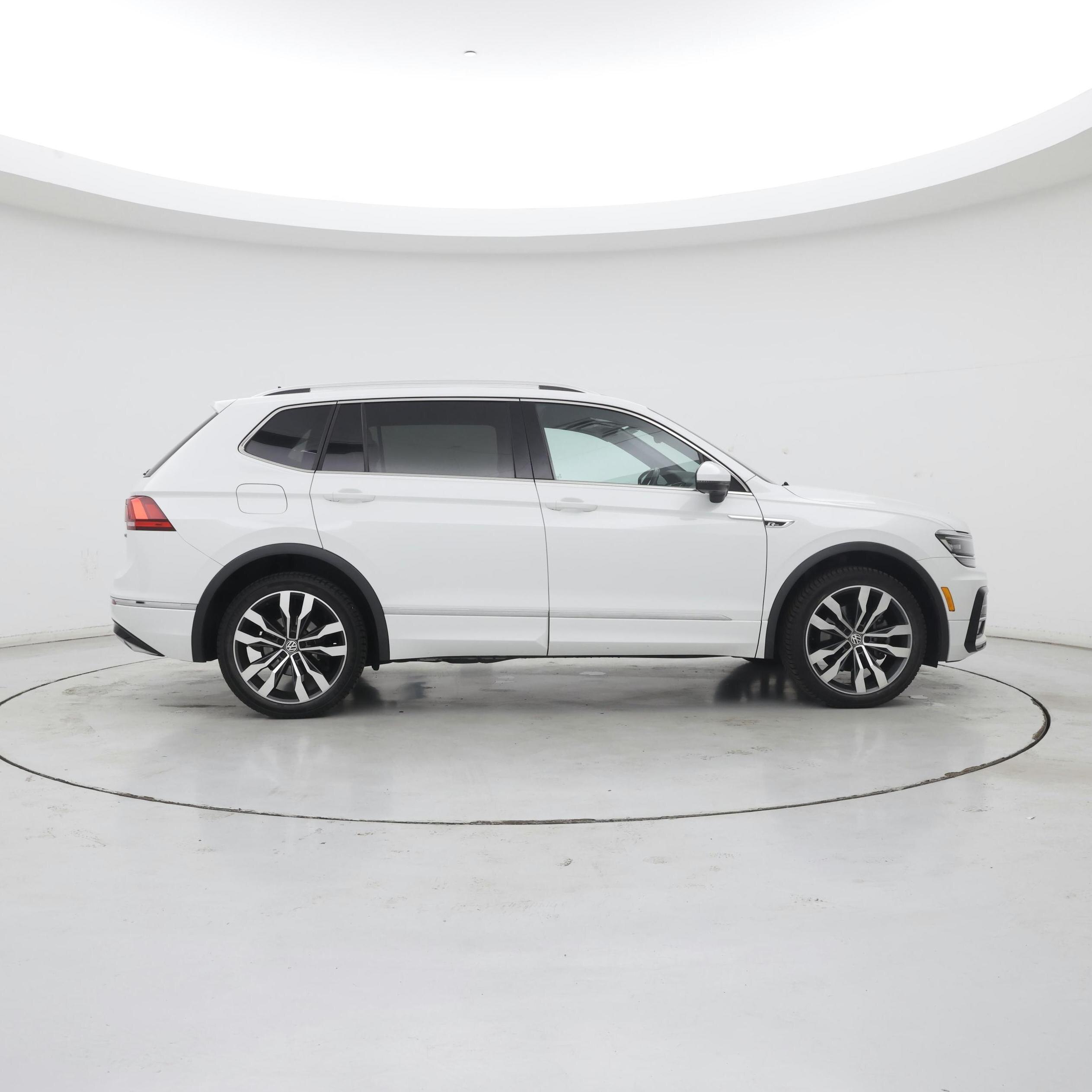 Thumbnail: 2019 Volkswagen Tiguan - 7