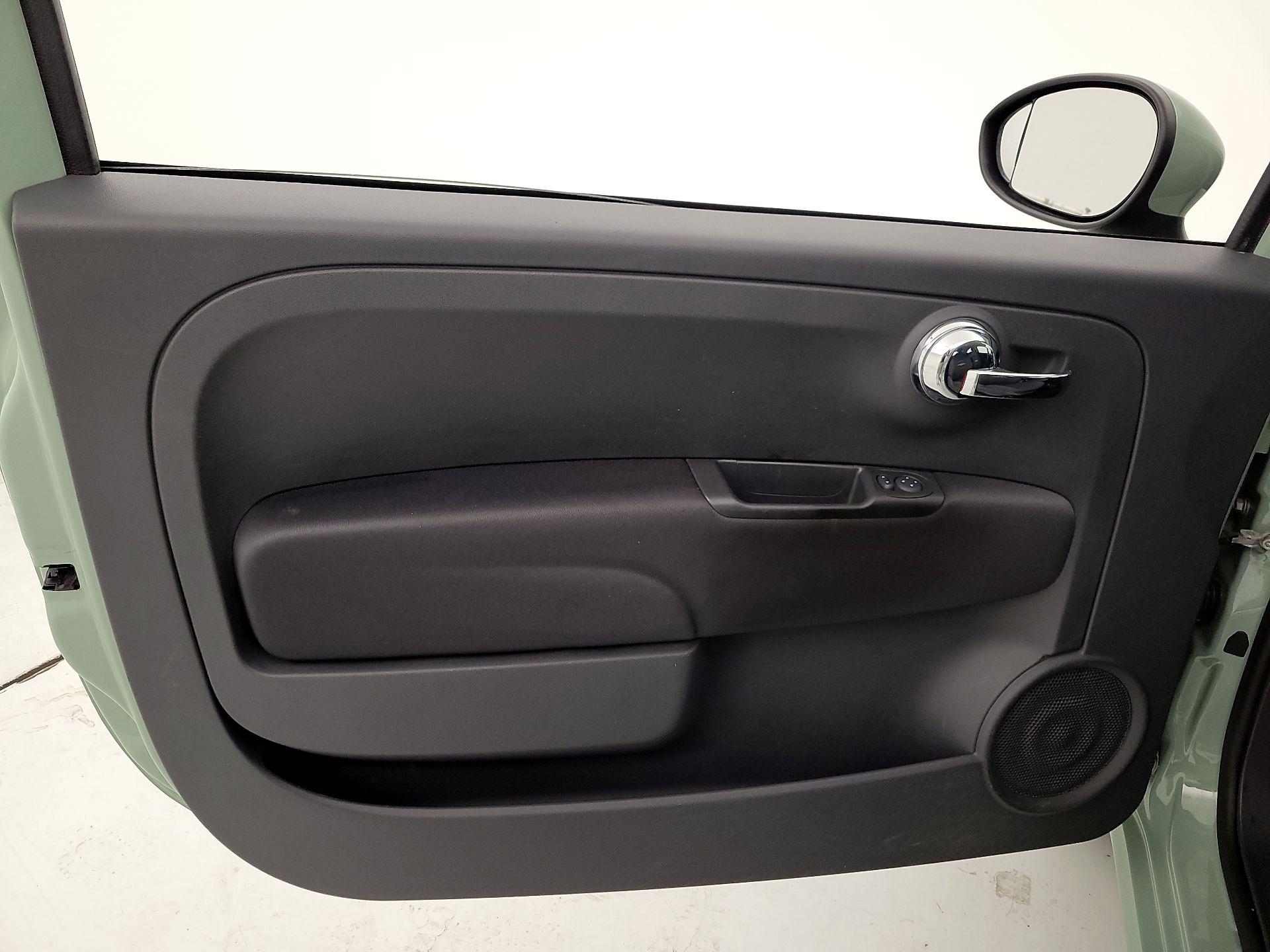 Thumbnail: 2016 Fiat 500 - 12