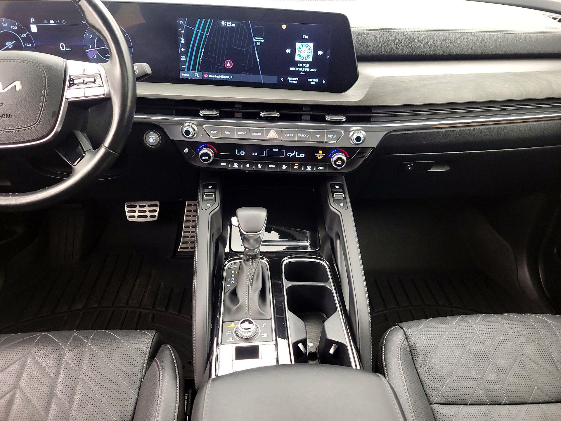 Thumbnail: 2023 Kia Telluride - 18