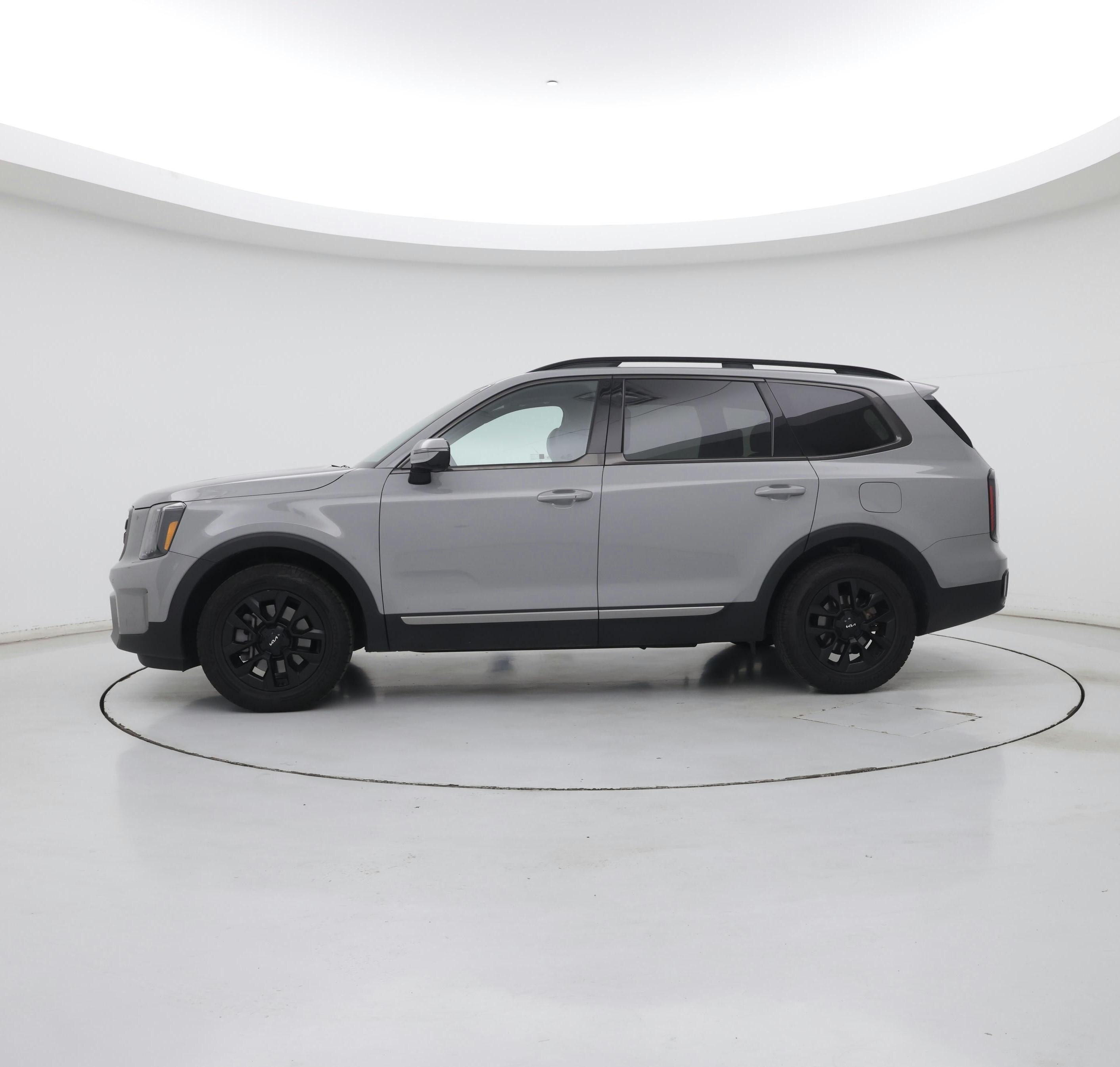 Thumbnail: 2023 Kia Telluride - 3