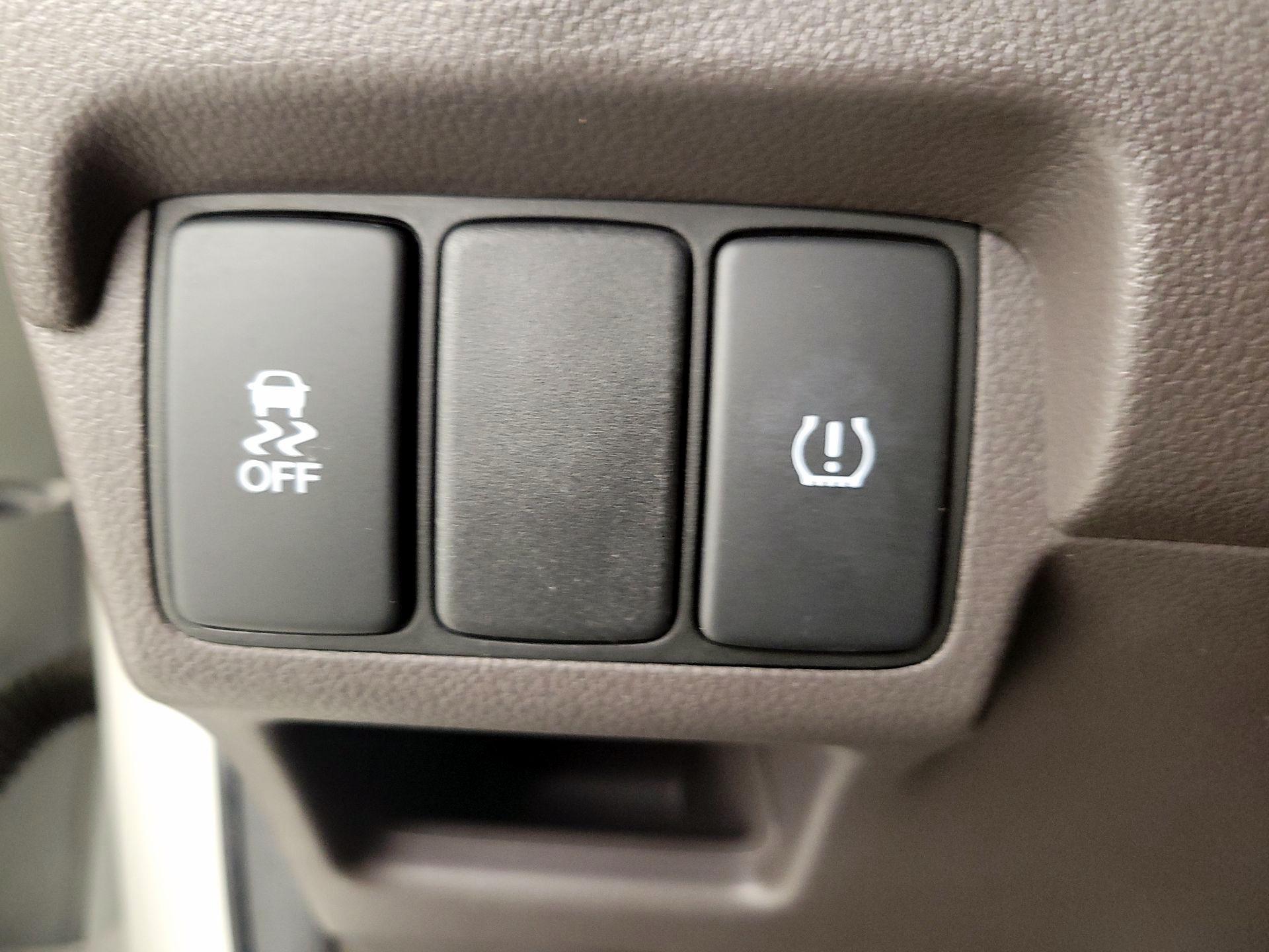 Thumbnail: 2014 Honda CR-V - 13