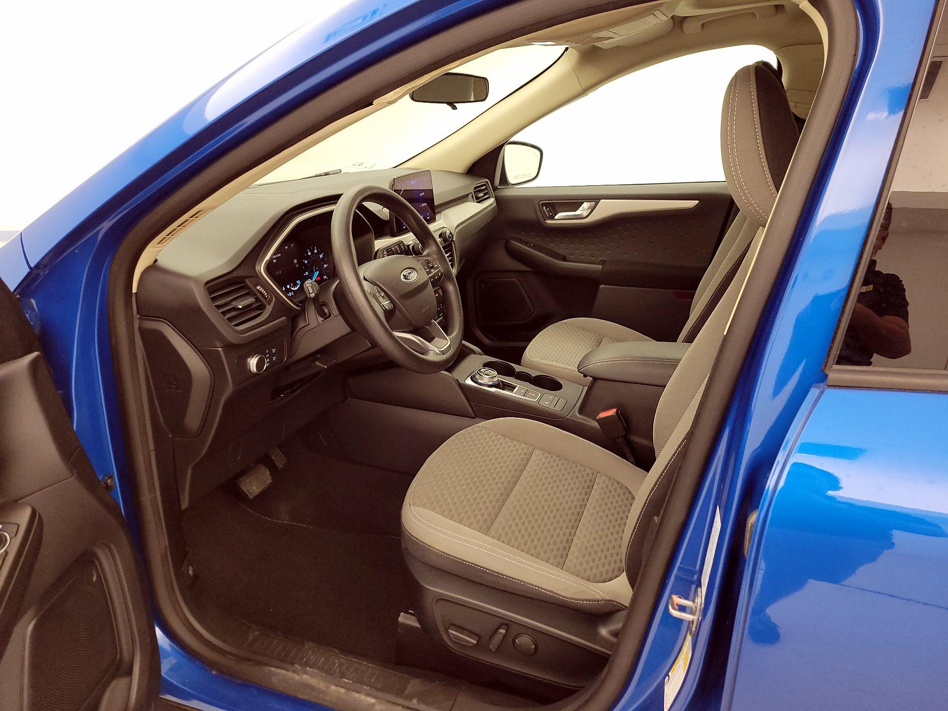 Thumbnail: 2020 Ford Escape - 11