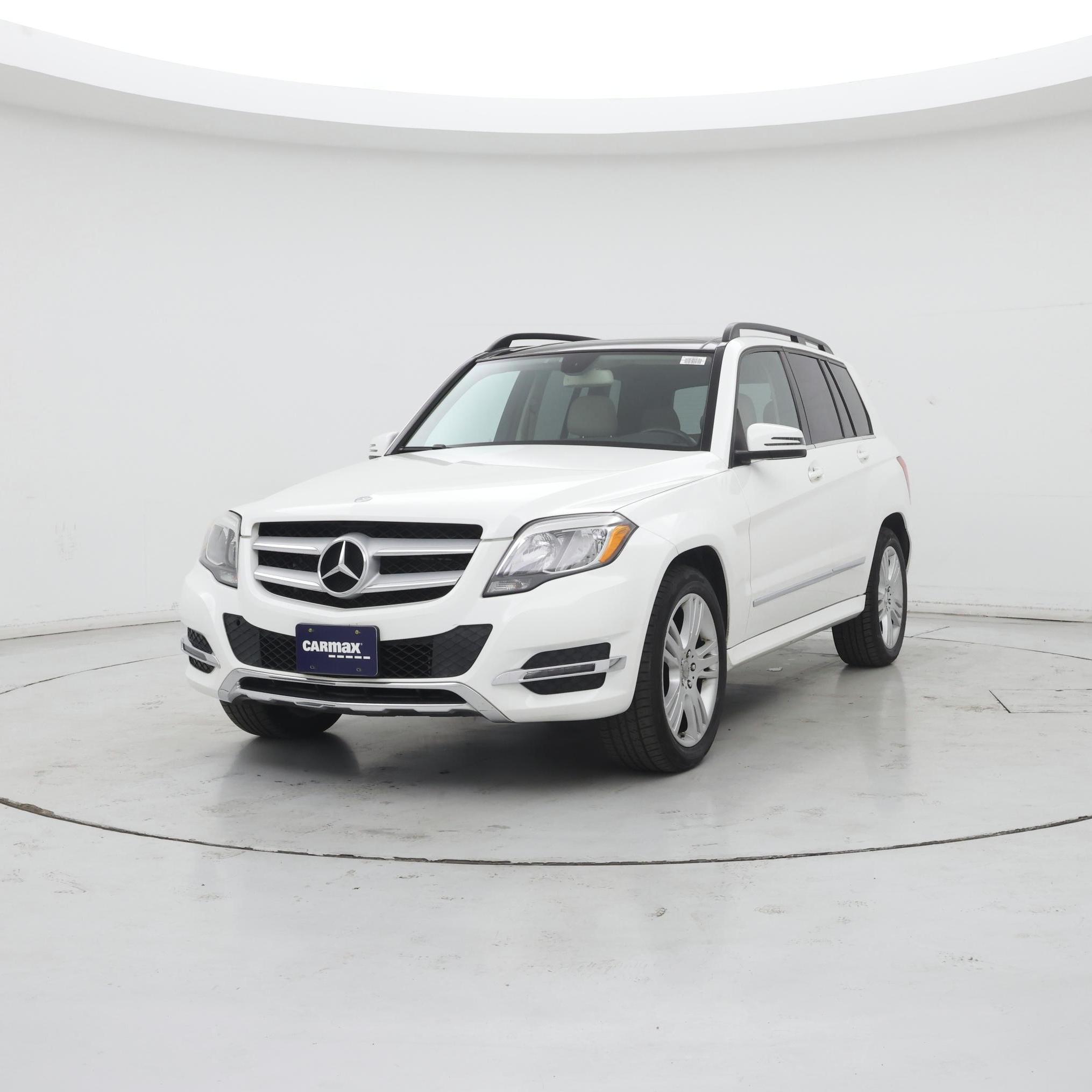 Thumbnail: 2015 Mercedes-Benz GLK - 4