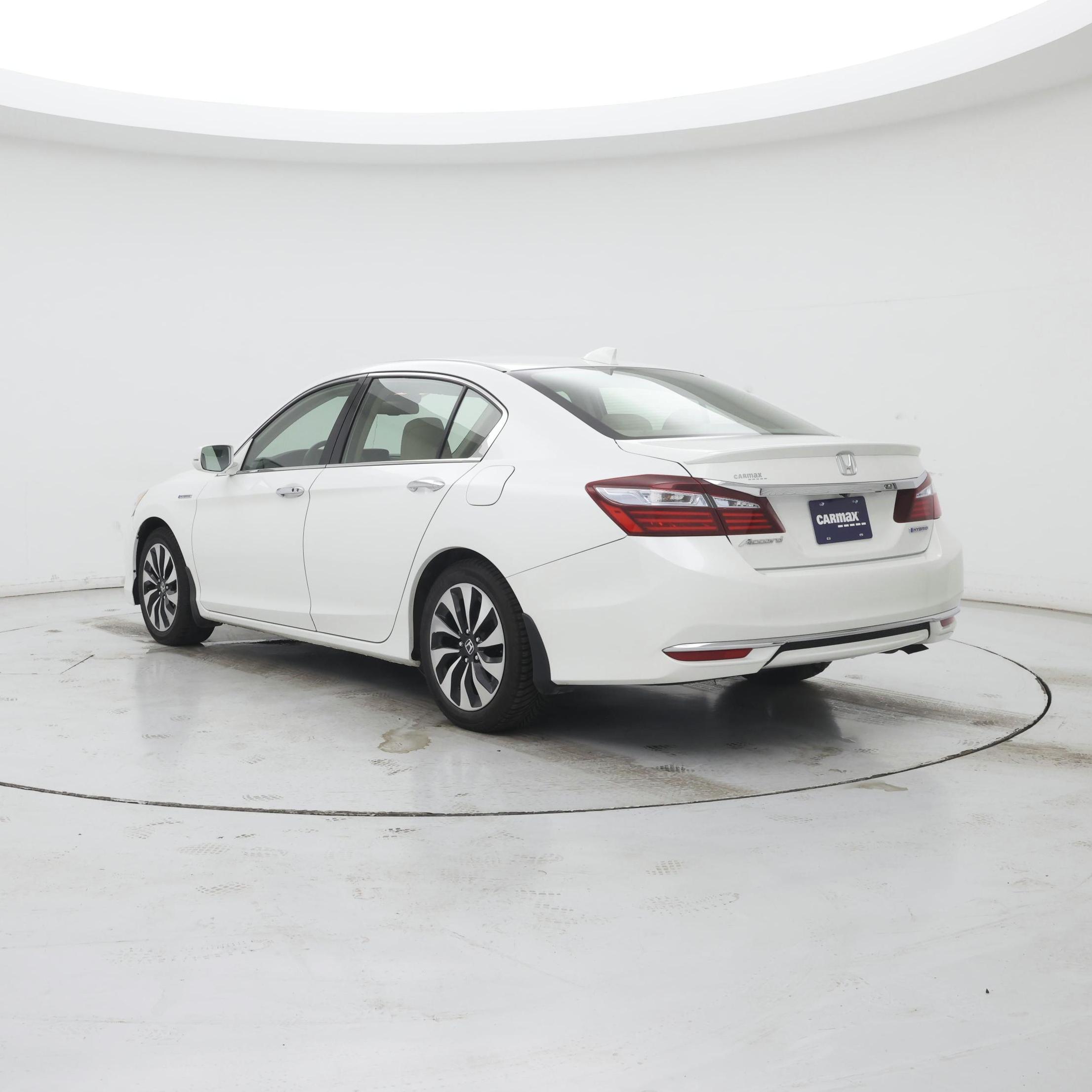 Thumbnail: 2017 Honda Accord - 2
