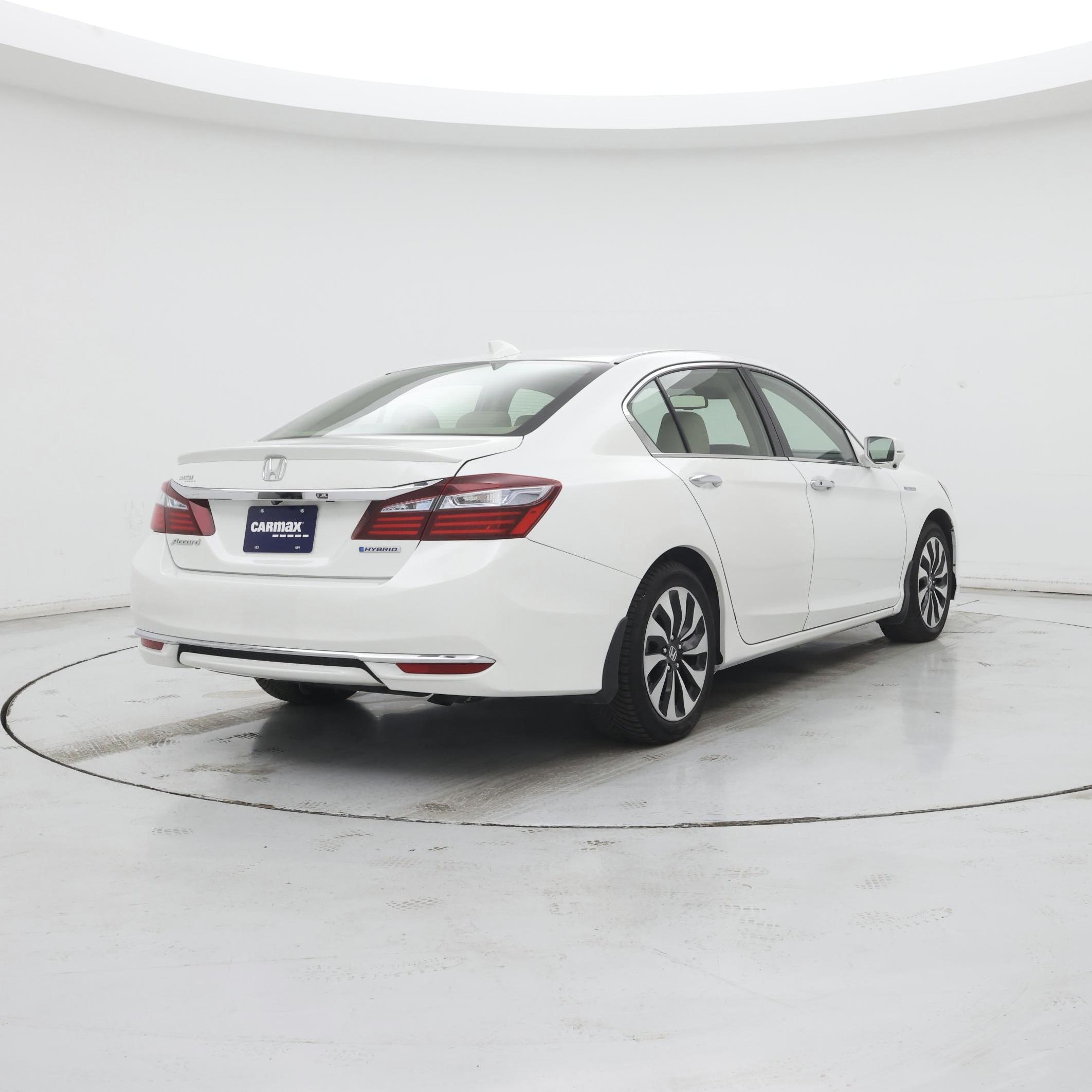 Thumbnail: 2017 Honda Accord - 8