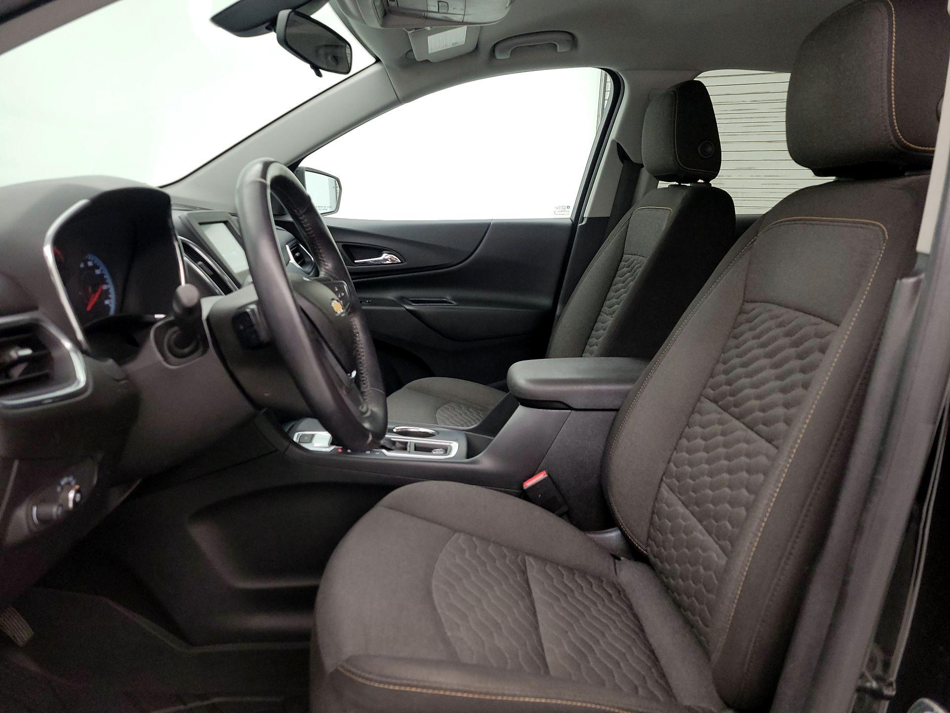 Thumbnail: 2018 Chevrolet Equinox - 11