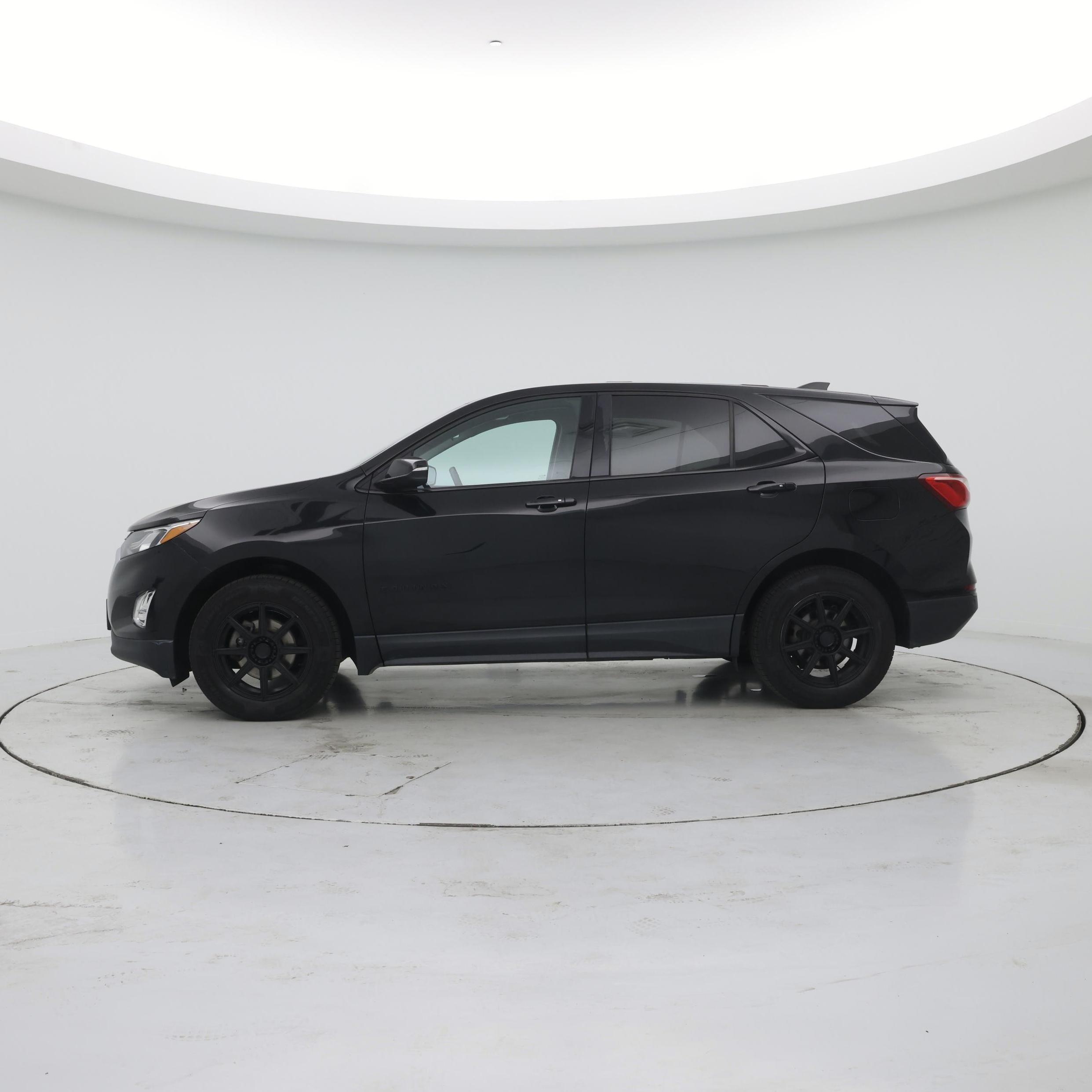 Thumbnail: 2018 Chevrolet Equinox - 3