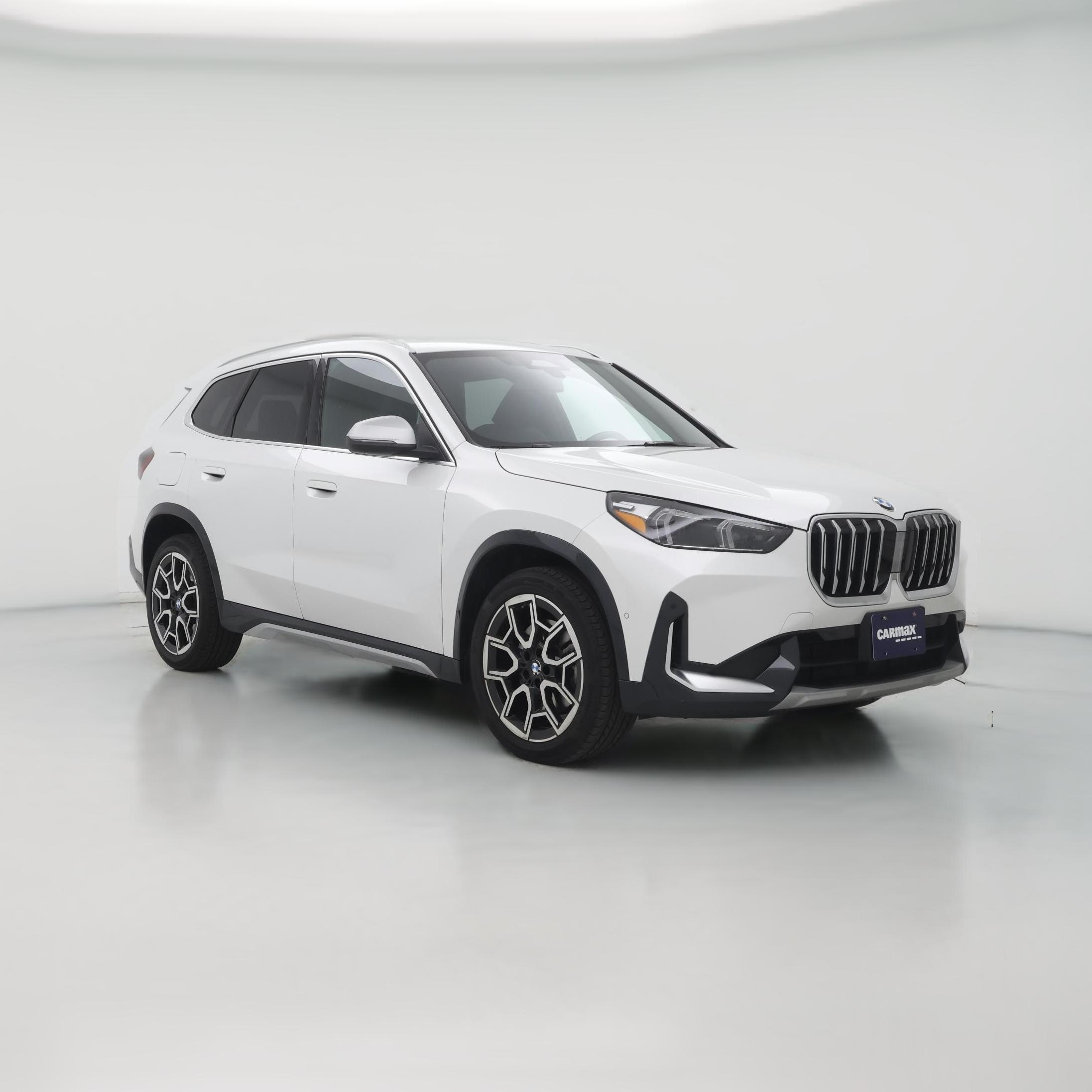 Thumbnail: 2024 BMW X1 - 1