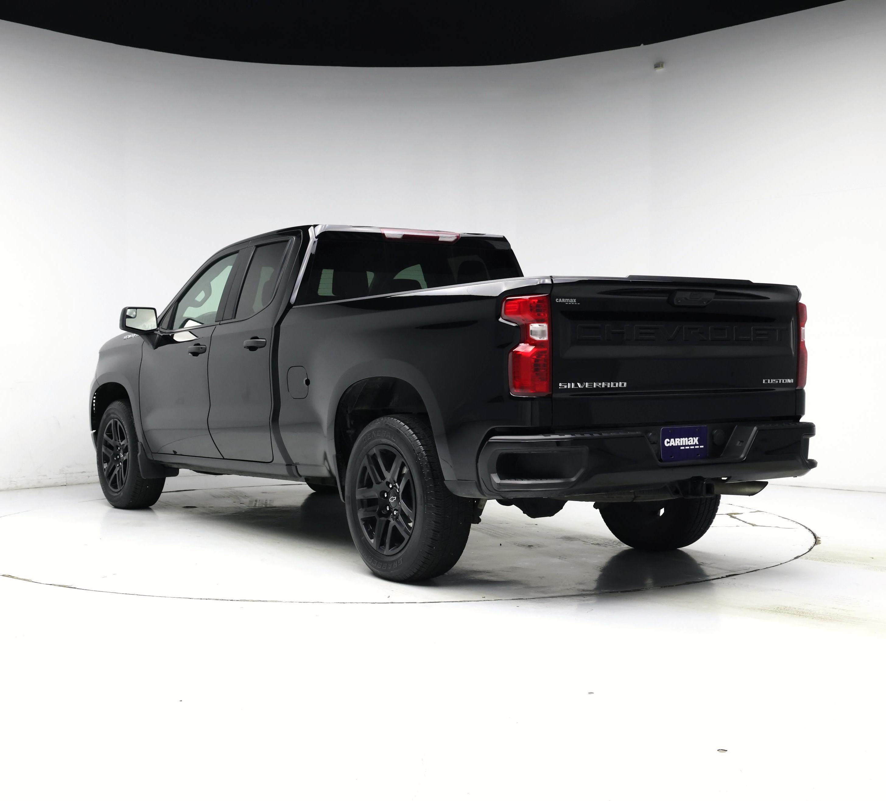 Thumbnail: 2023 Chevrolet Silverado 1500 - 2