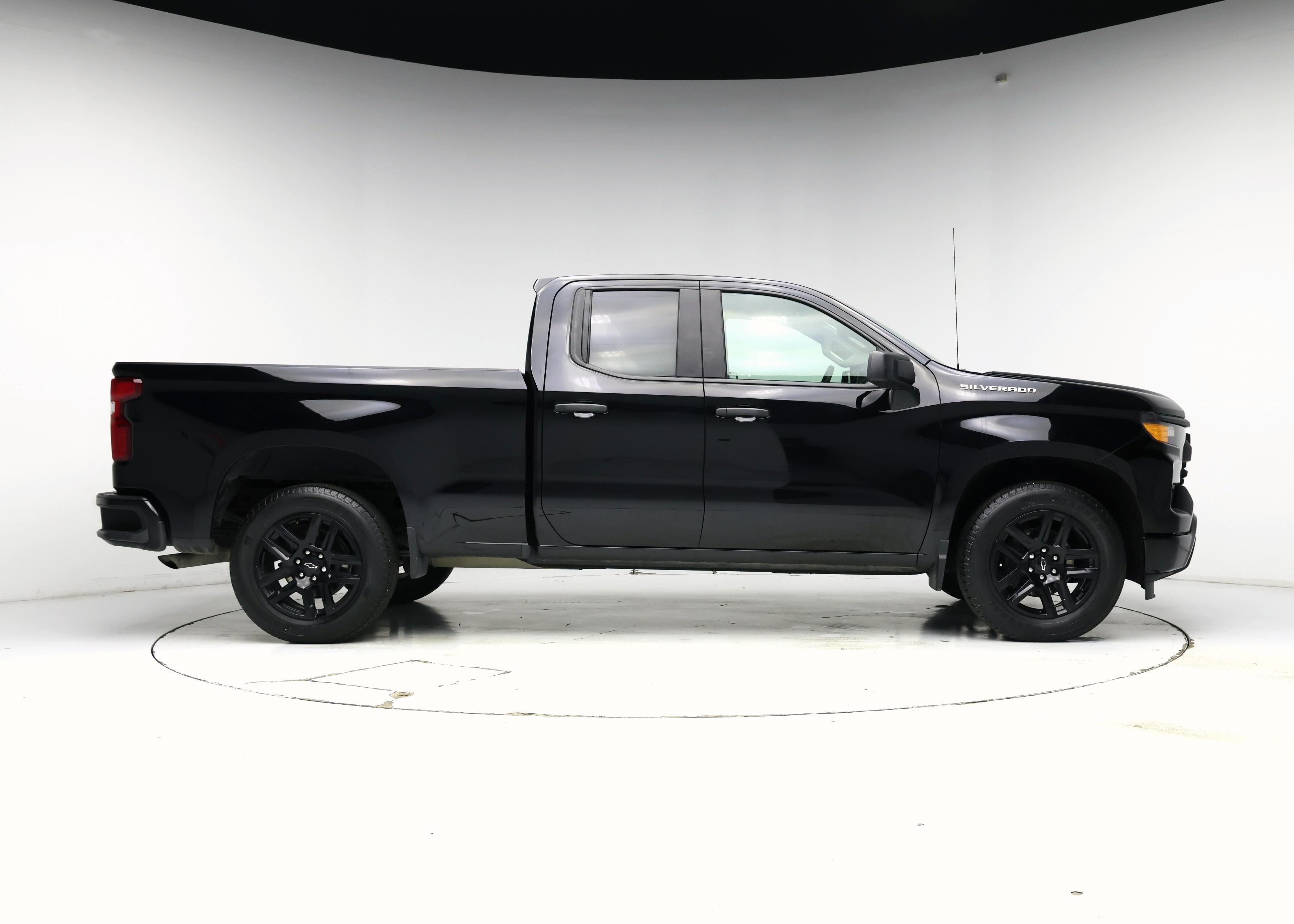 Thumbnail: 2023 Chevrolet Silverado 1500 - 7