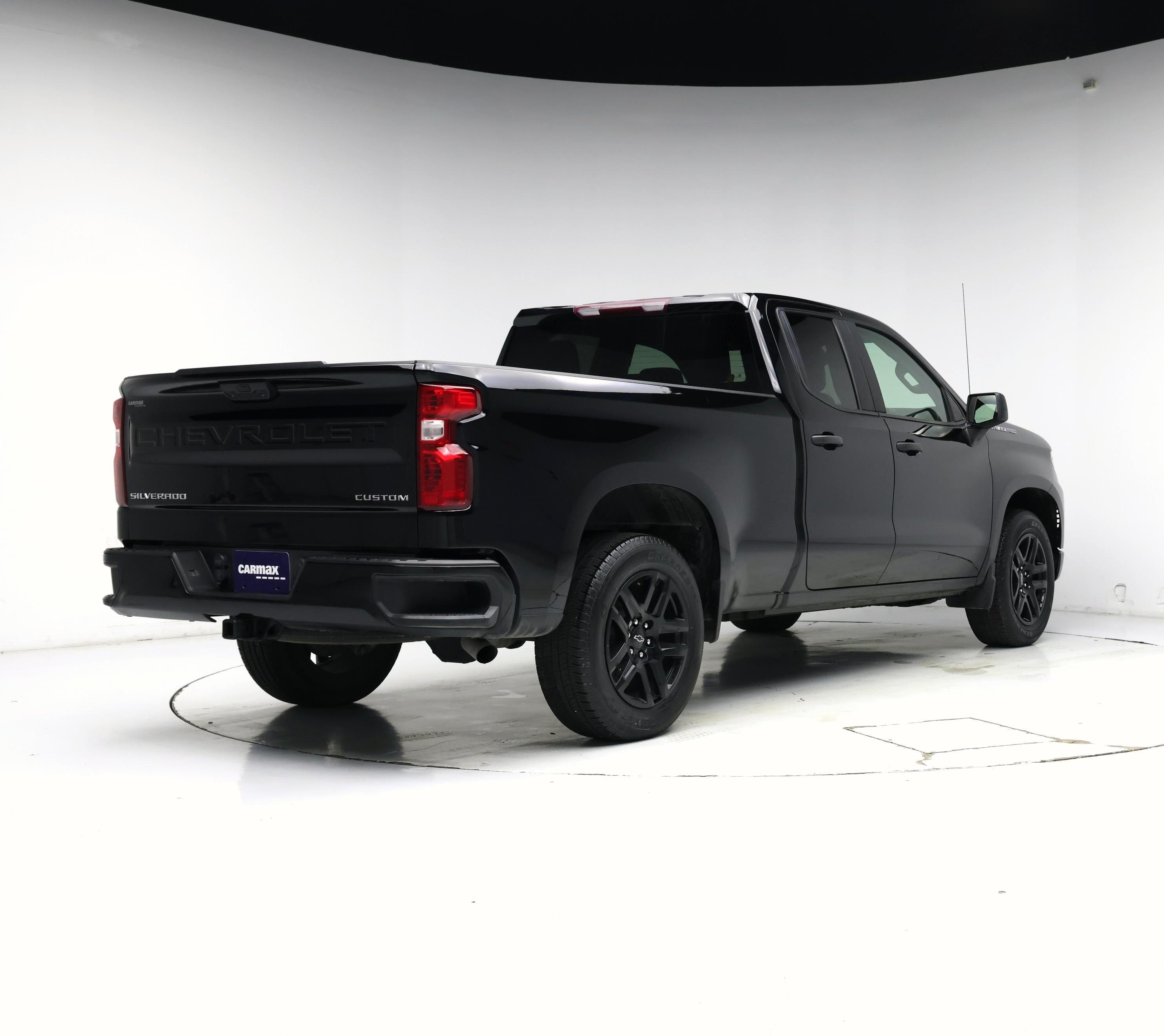 Thumbnail: 2023 Chevrolet Silverado 1500 - 8