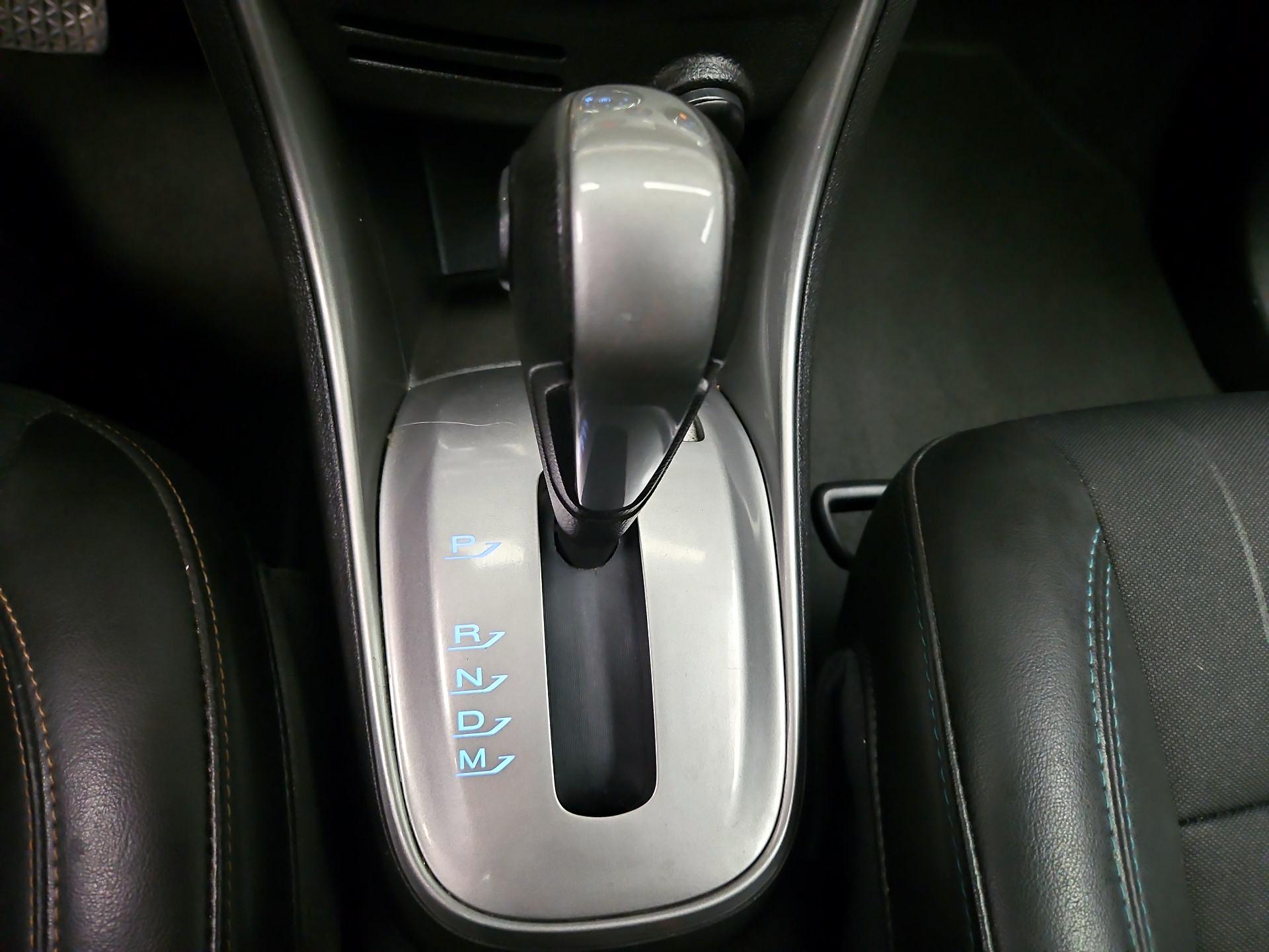 Thumbnail: 2016 Chevrolet Trax - 17