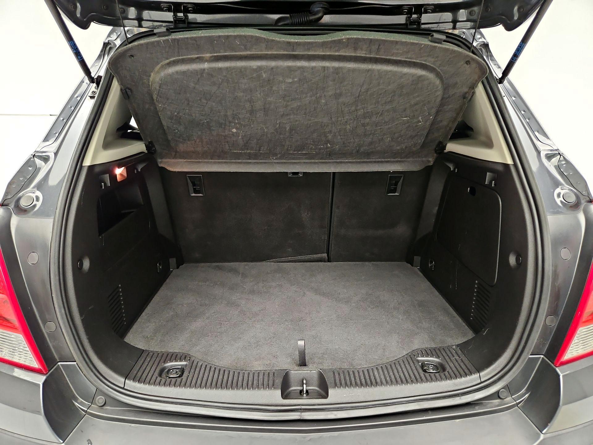 Thumbnail: 2016 Chevrolet Trax - 20