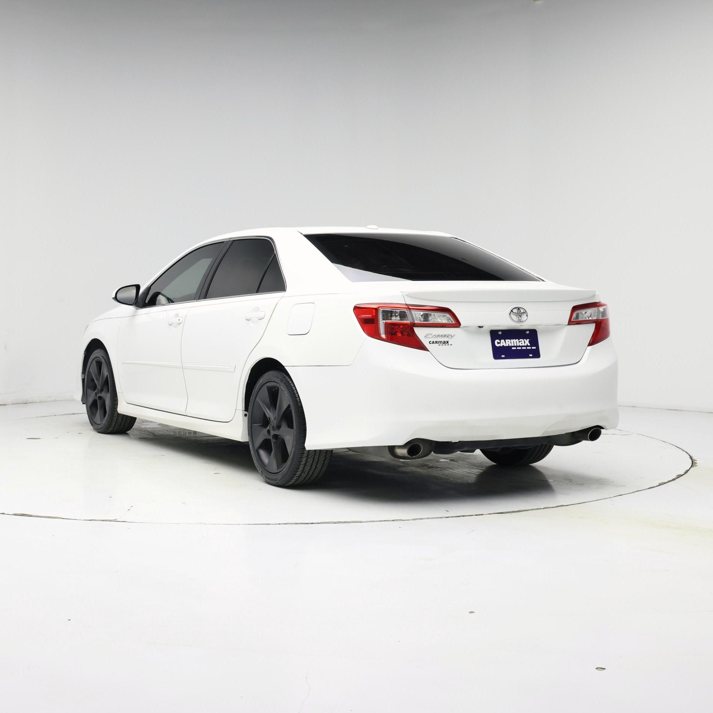 Thumbnail: 2014 Toyota Camry - 2