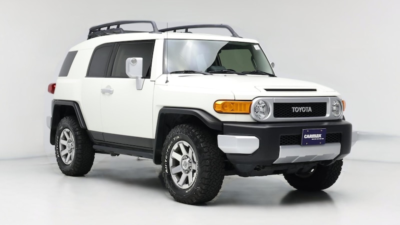 2014 Toyota FJ Cruiser  Hero Image