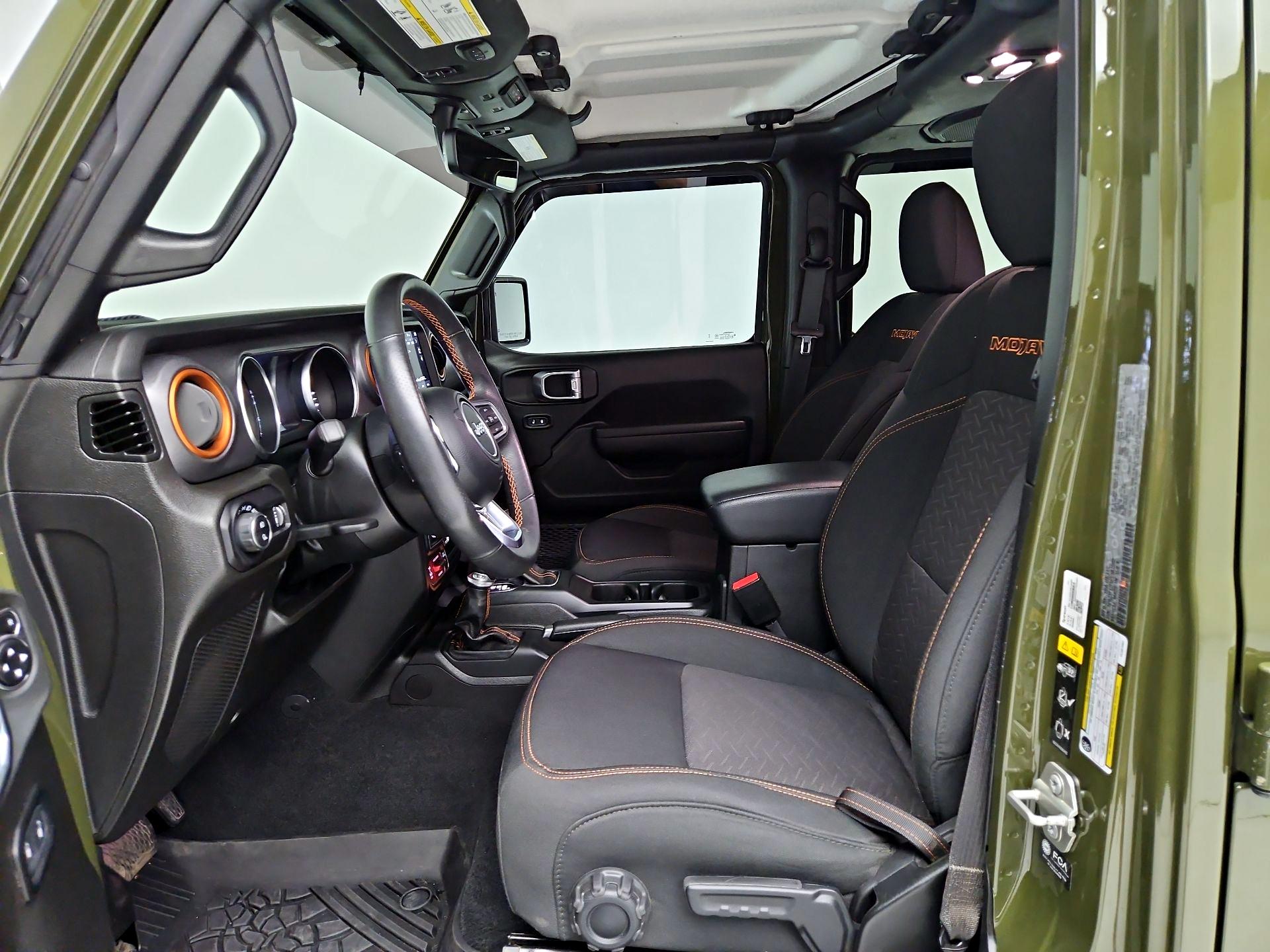 Thumbnail: 2023 Jeep Gladiator - 11