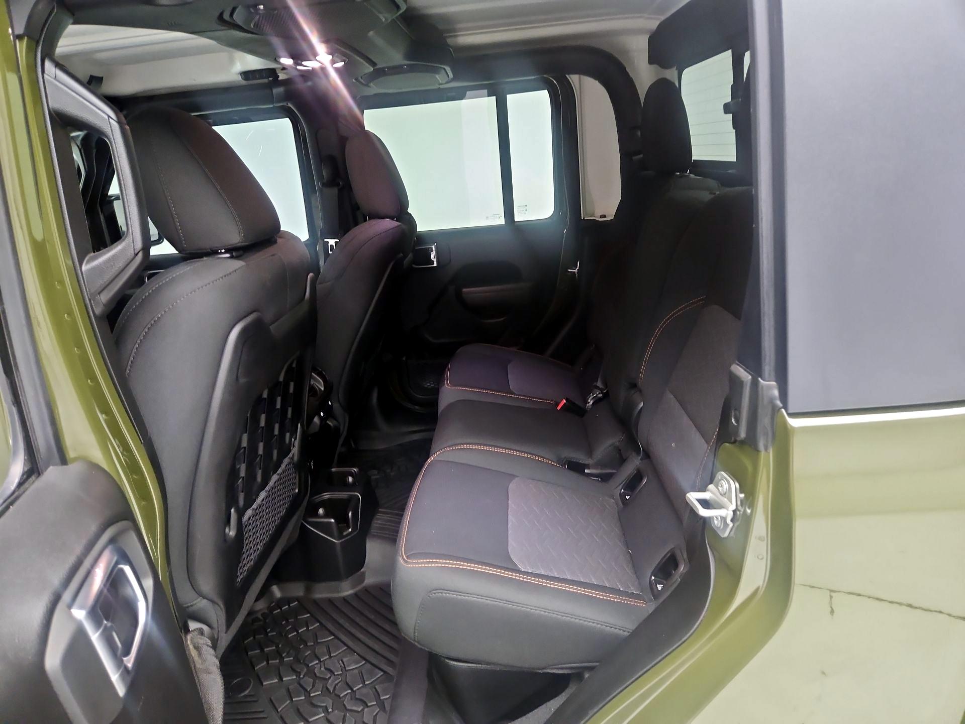 Thumbnail: 2023 Jeep Gladiator - 20