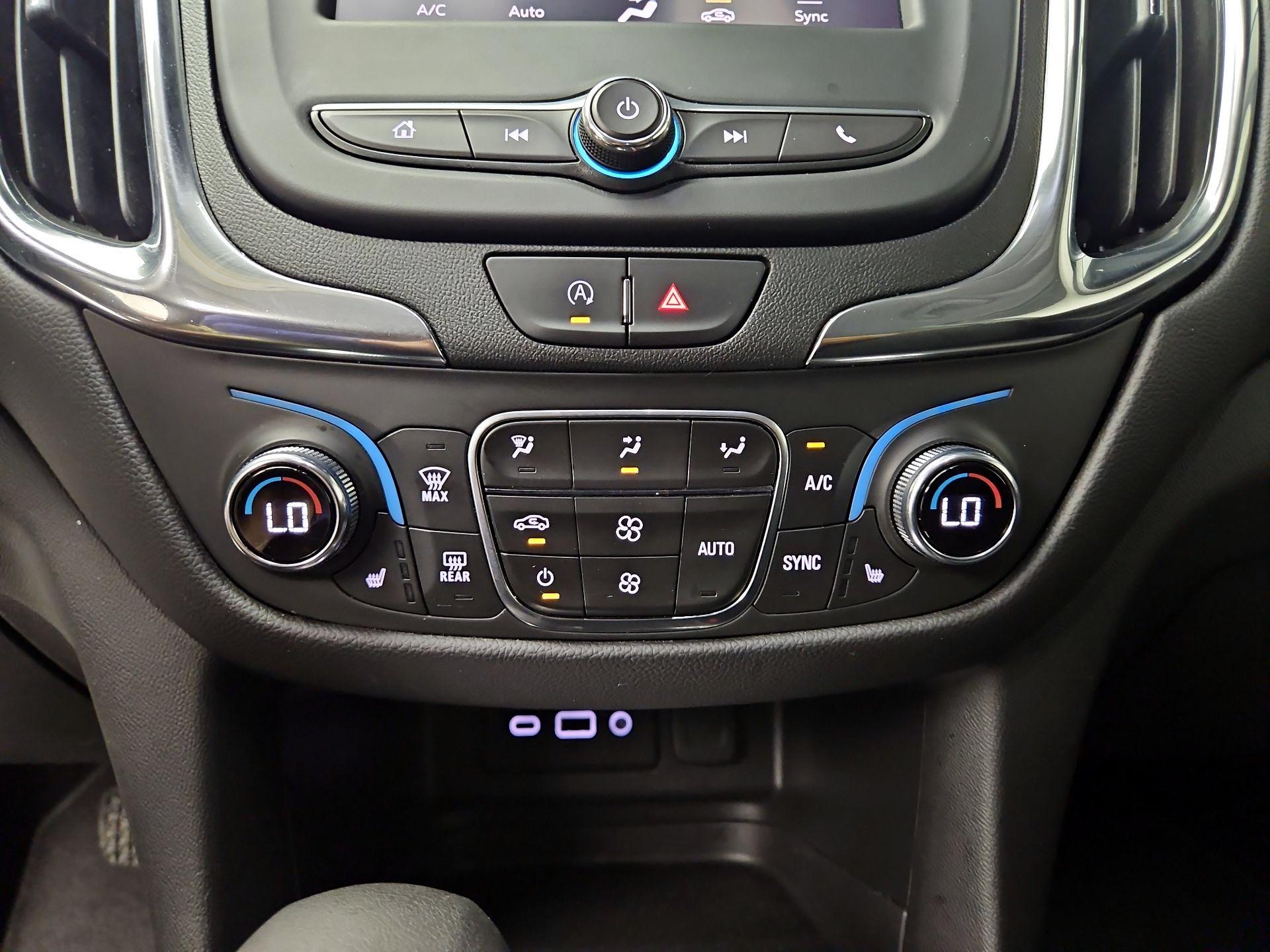 Thumbnail: 2023 Chevrolet Equinox - 16