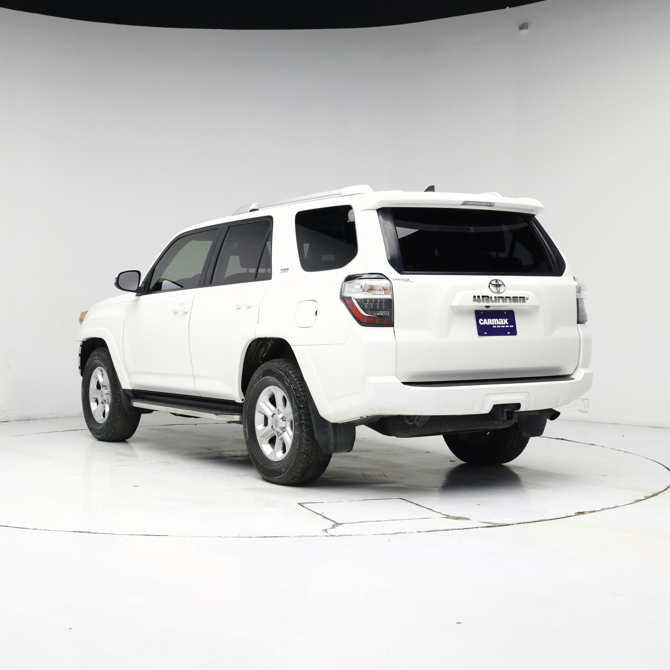 Thumbnail: 2018 Toyota 4Runner - 2