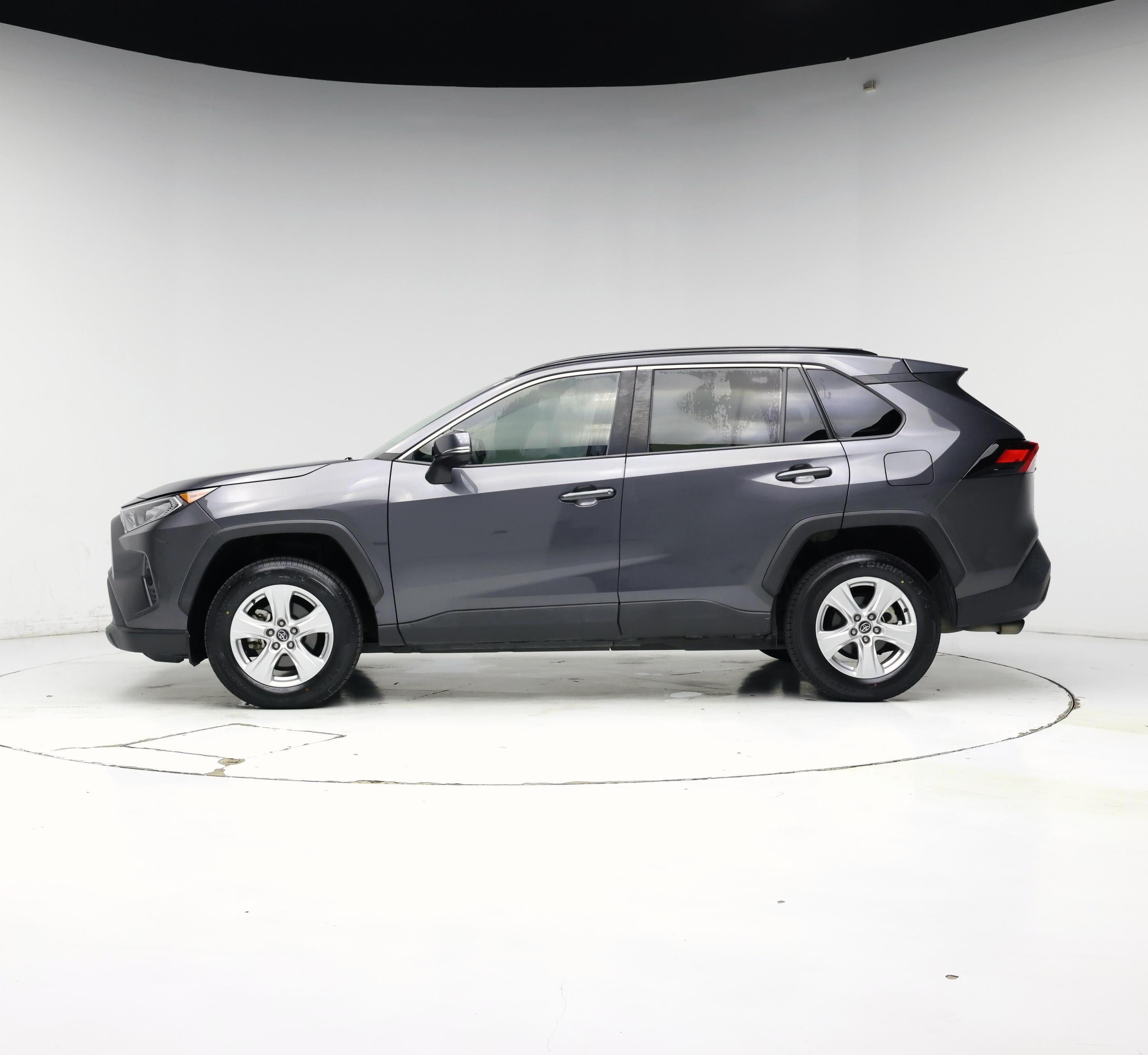 Thumbnail: 2020 Toyota RAV4 - 3