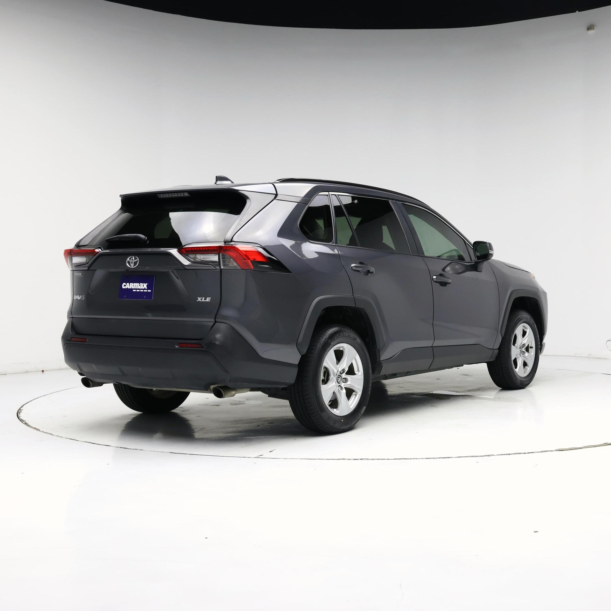 Thumbnail: 2020 Toyota RAV4 - 8