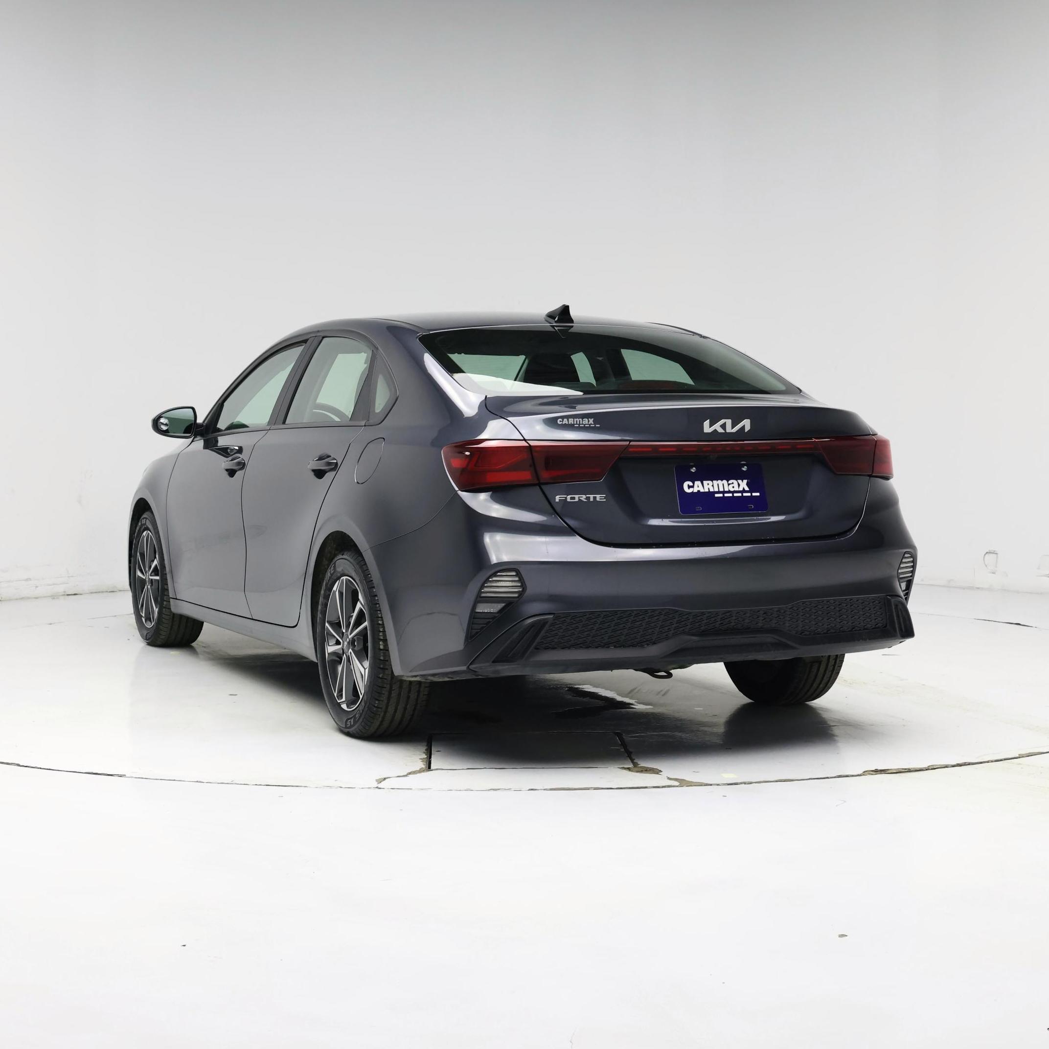 Thumbnail: 2023 Kia Forte - 2