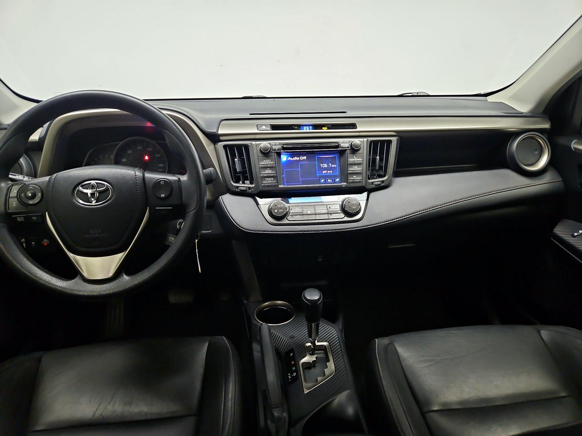 Thumbnail: 2013 Toyota RAV4 - 9