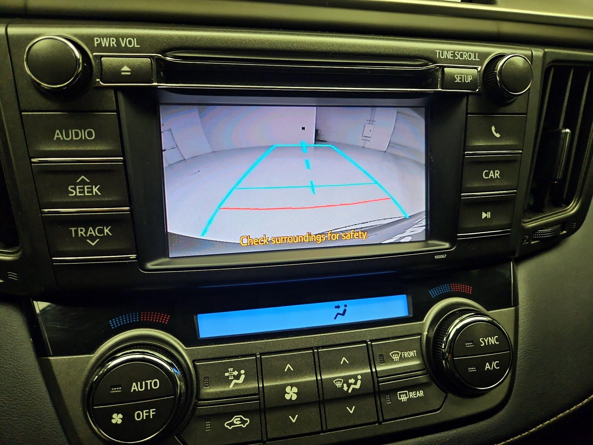 Thumbnail: 2013 Toyota RAV4 - 14