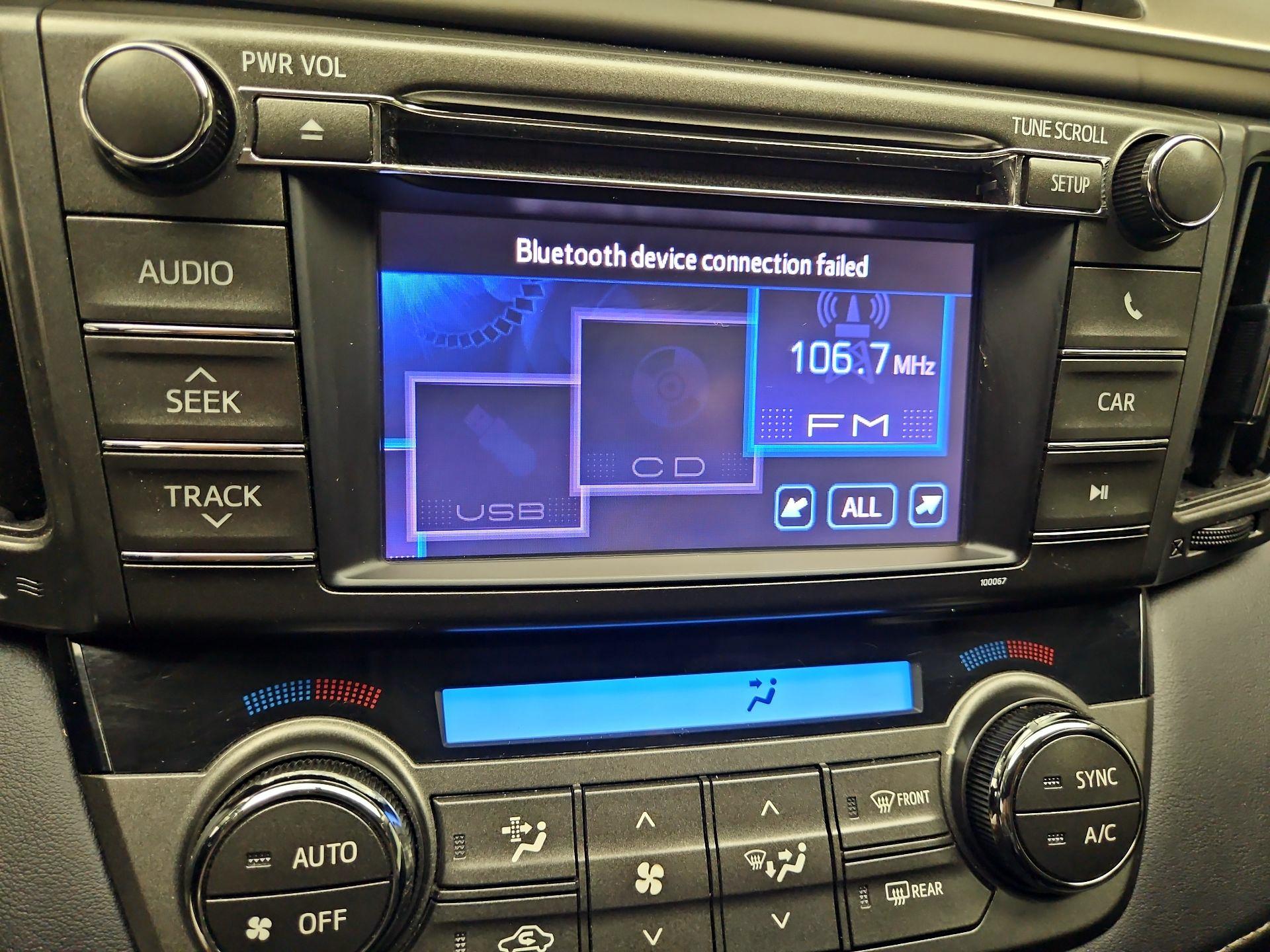 Thumbnail: 2013 Toyota RAV4 - 15